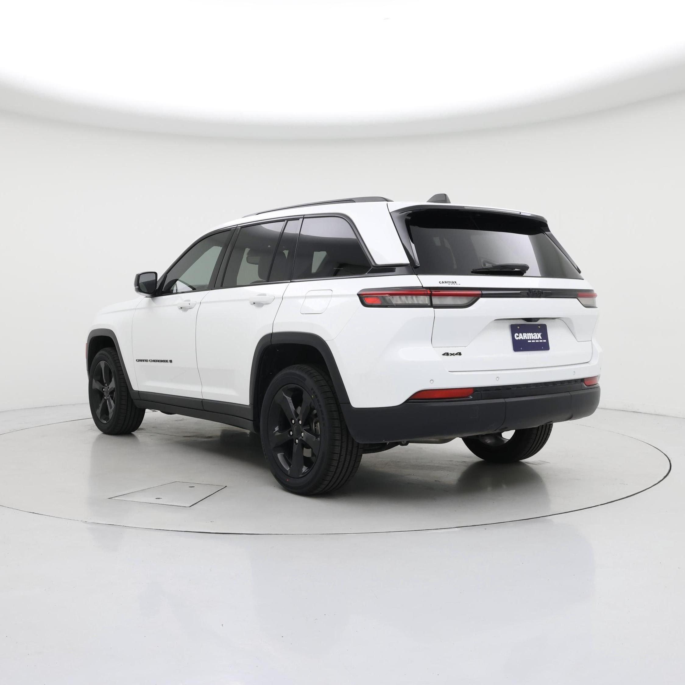 Thumbnail: 2023 Jeep Grand Cherokee - 2