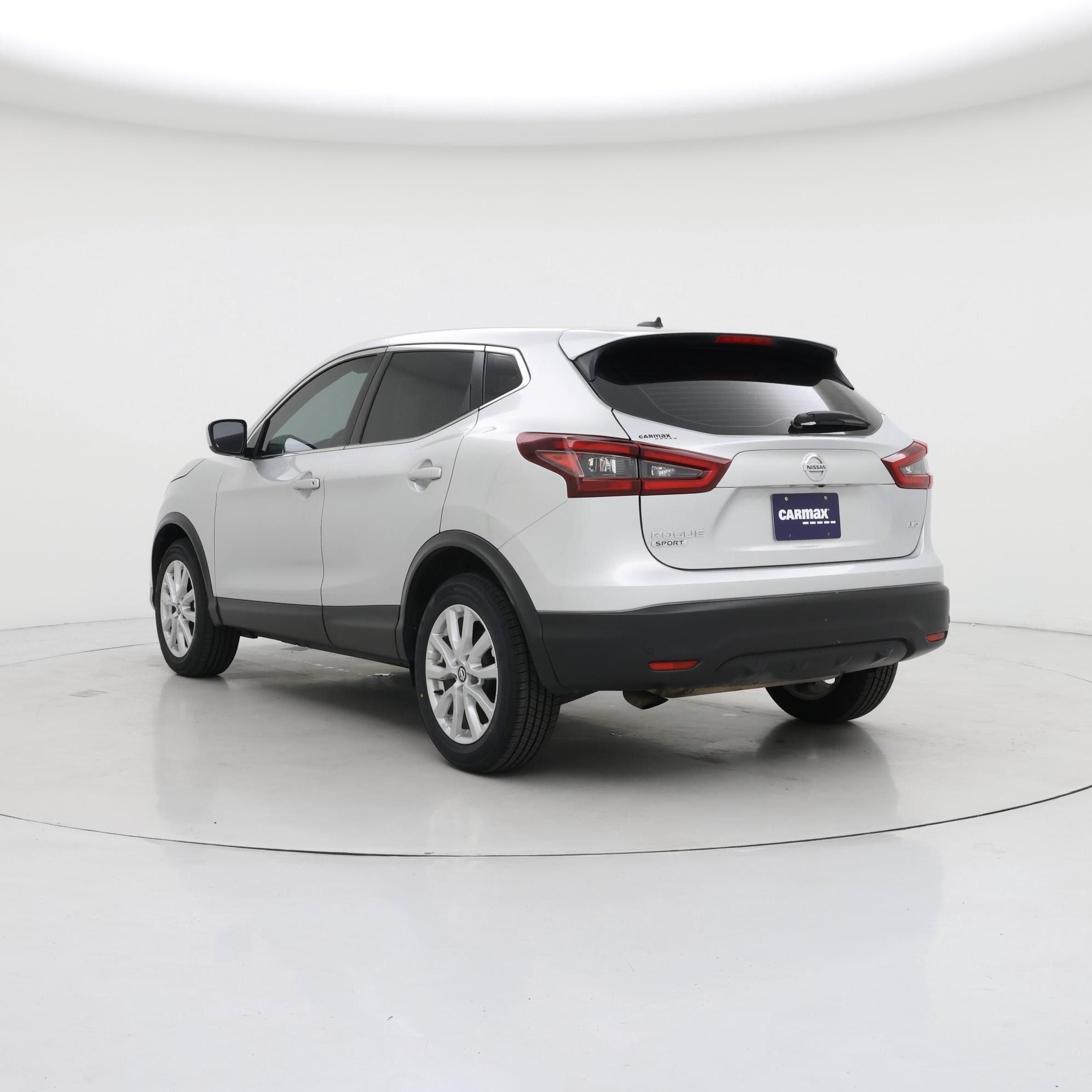 Thumbnail: 2022 Nissan Rogue Sport - 2