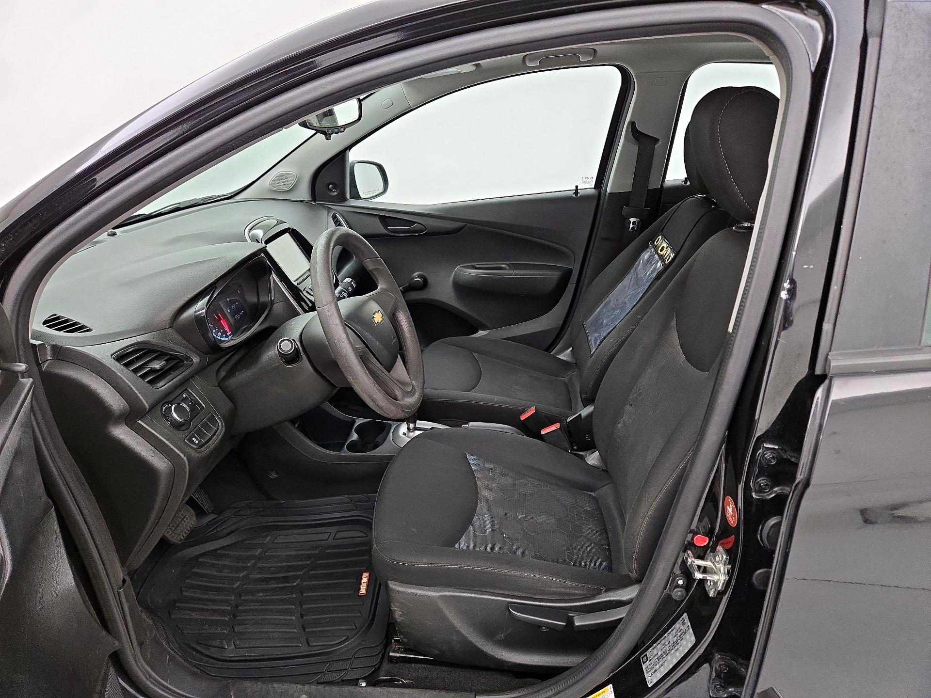 Thumbnail: 2018 Chevrolet Spark - 11