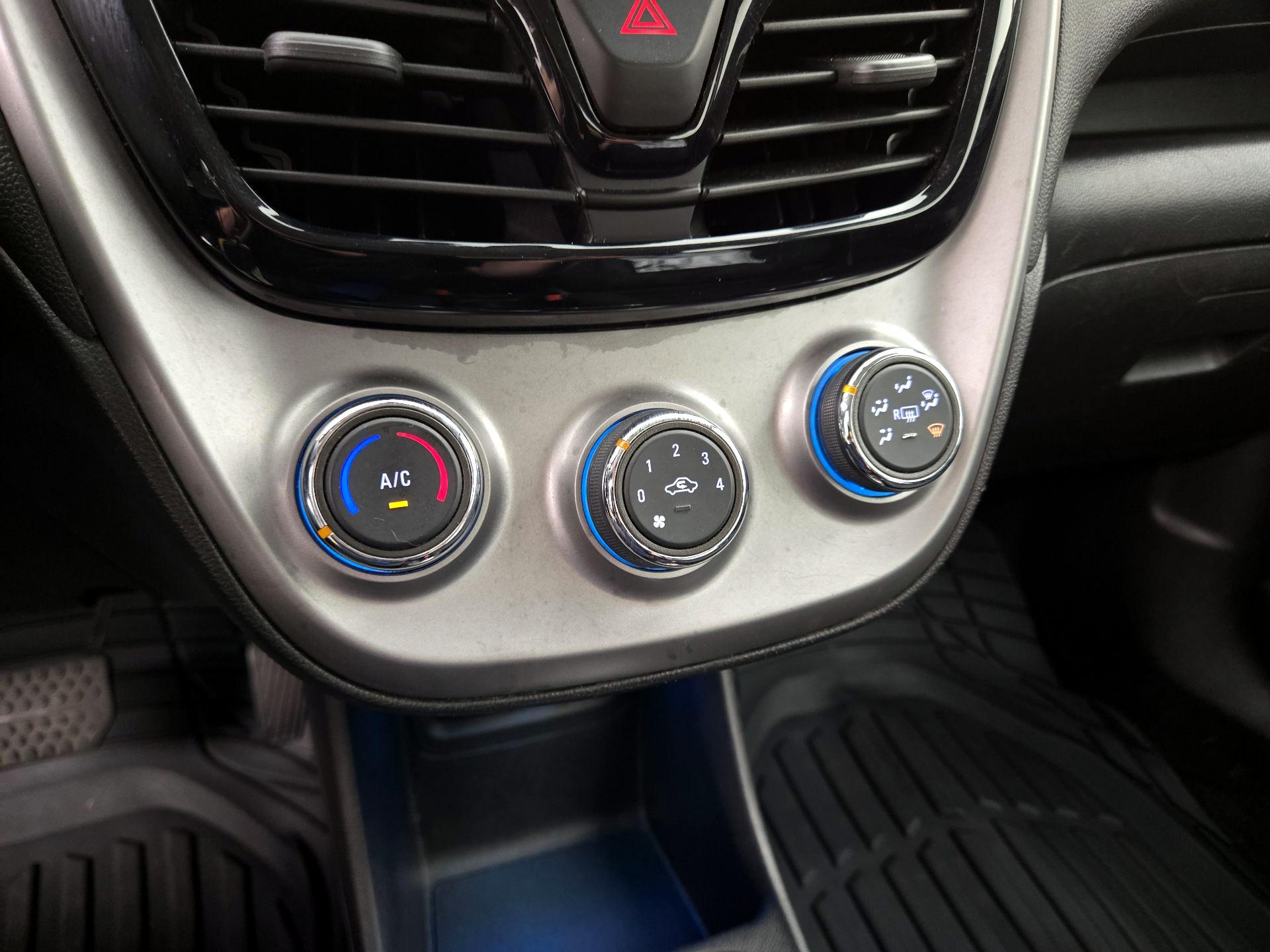 Thumbnail: 2018 Chevrolet Spark - 16