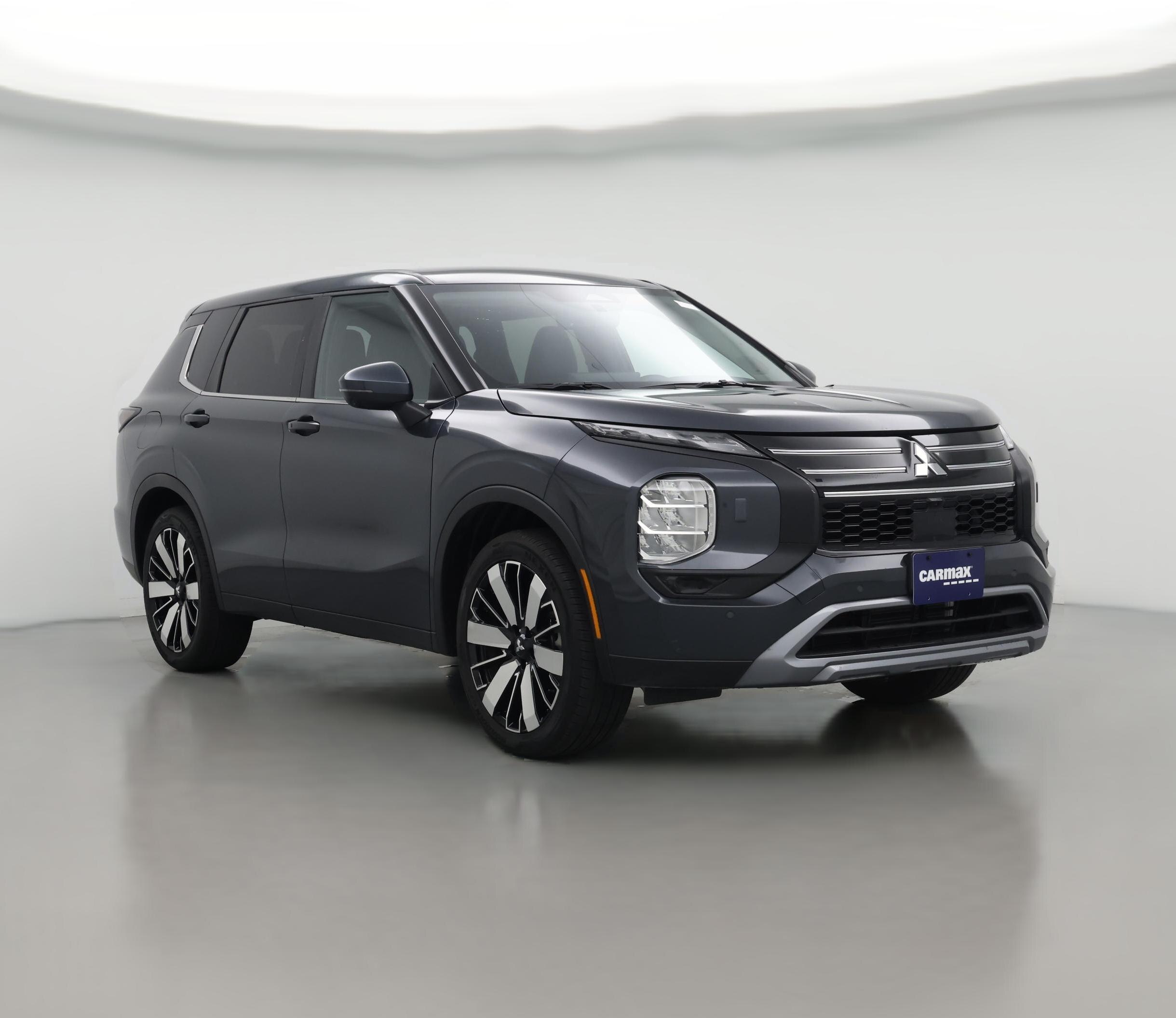 Thumbnail: 2025 Mitsubishi Outlander - 1
