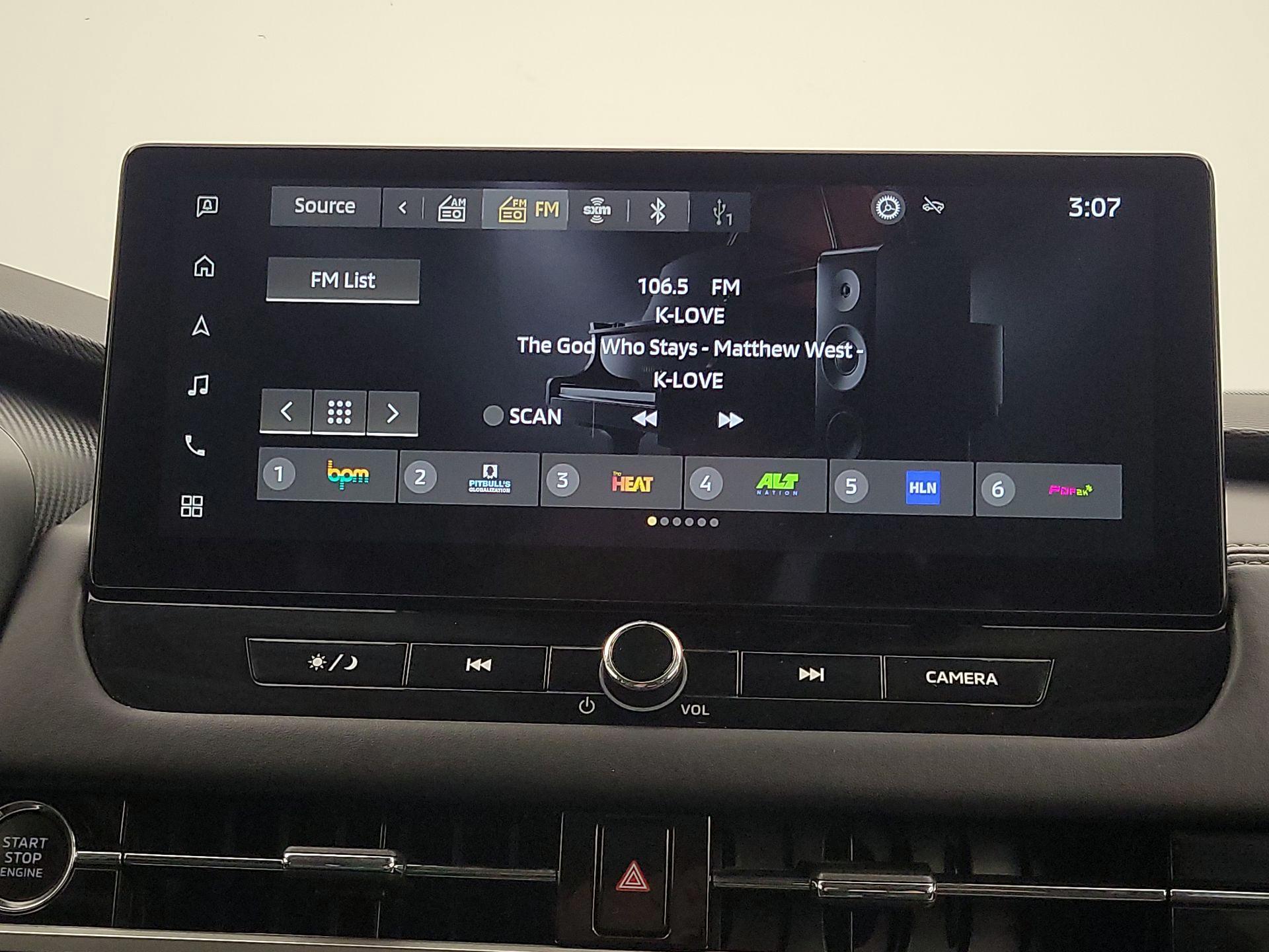 Thumbnail: 2025 Mitsubishi Outlander - 16