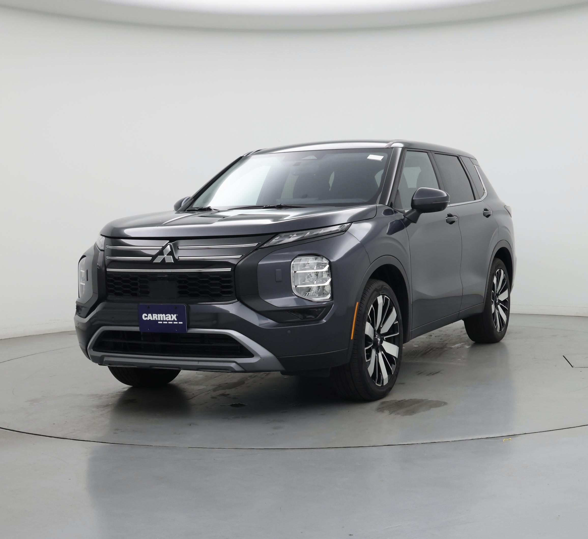 Thumbnail: 2025 Mitsubishi Outlander - 4