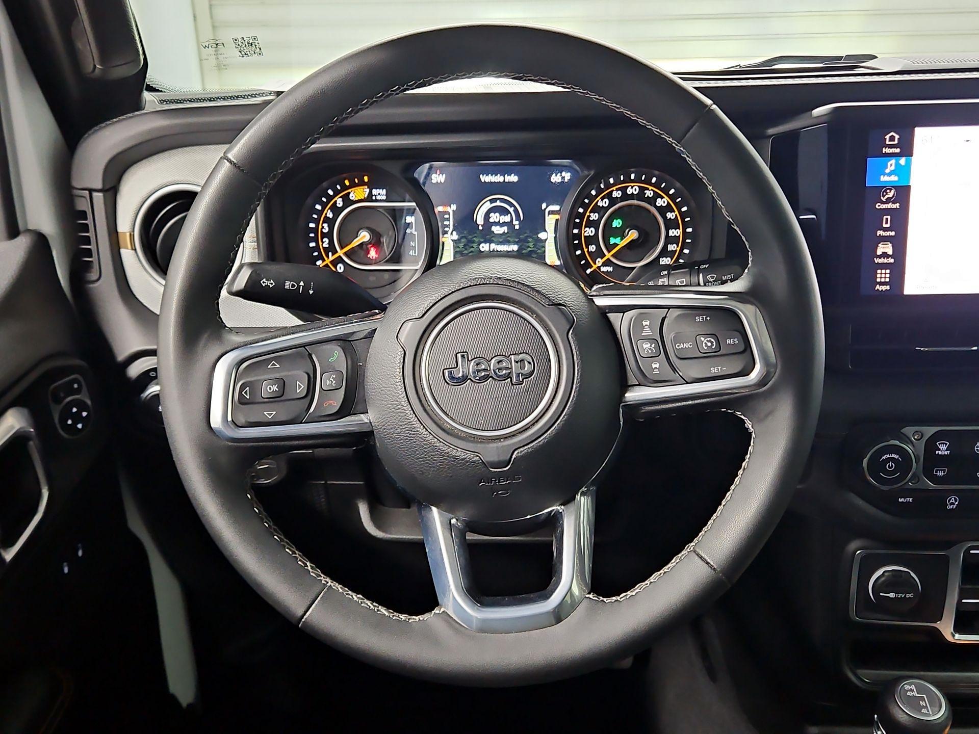 Thumbnail: 2025 Jeep Wrangler - 10