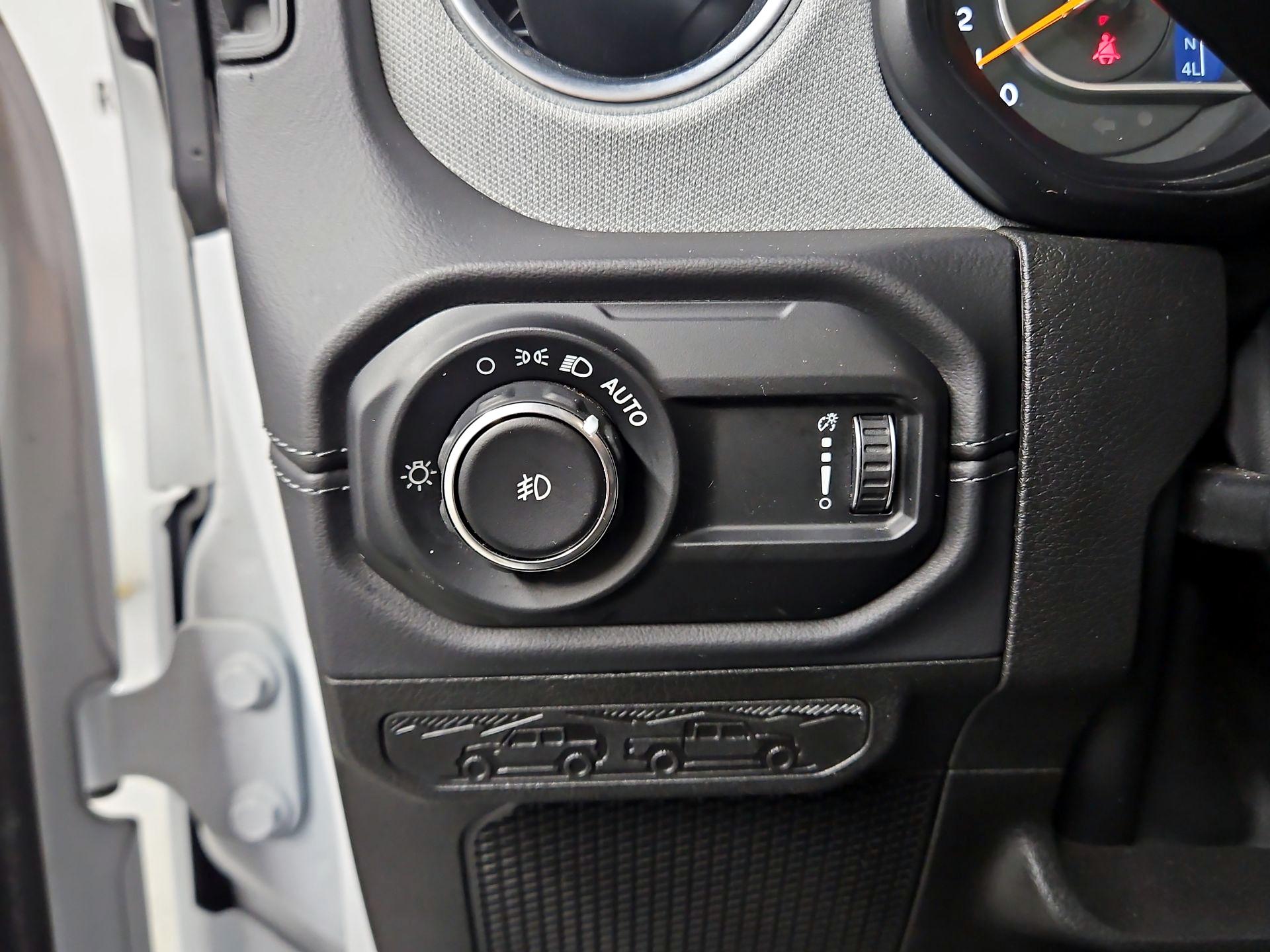 Thumbnail: 2025 Jeep Wrangler - 13