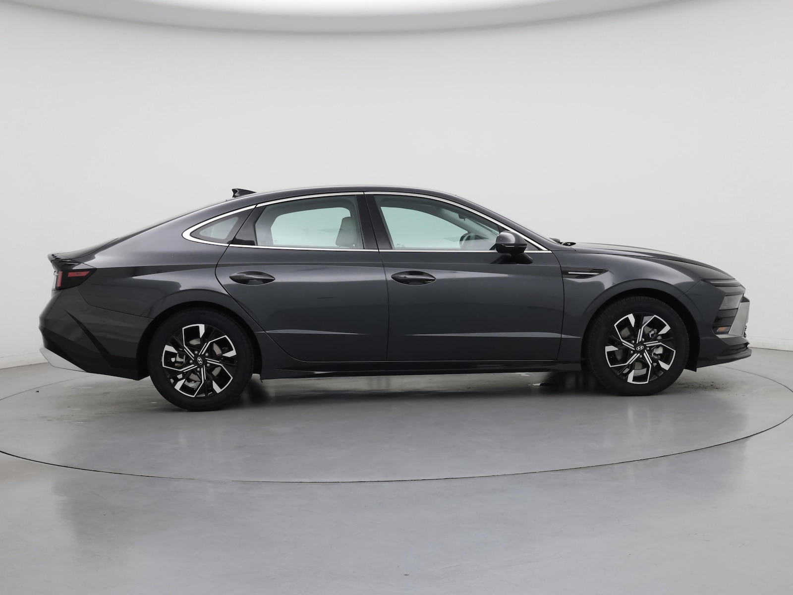 2025 Hyundai Sonata SEL - Photo 8