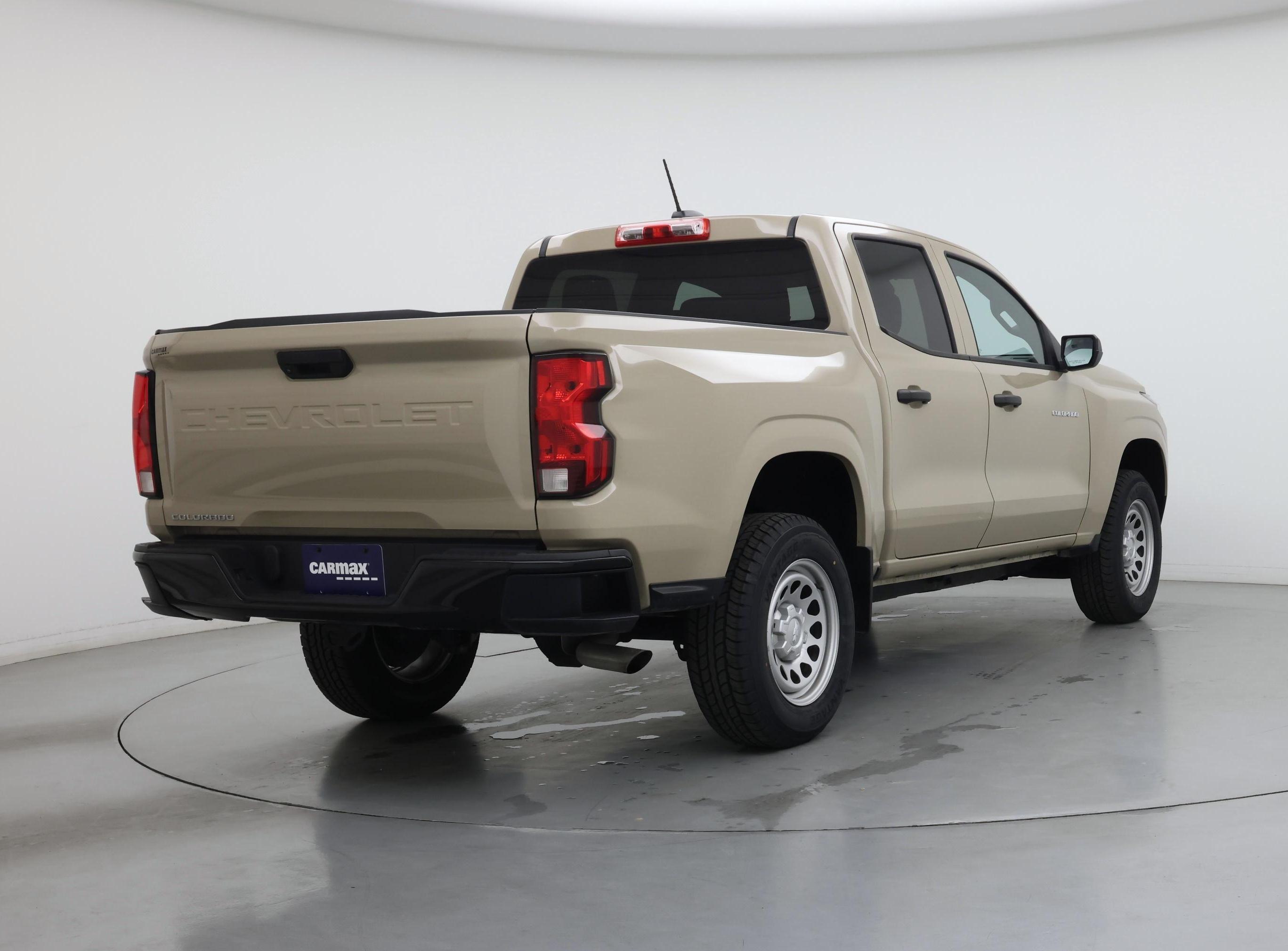 Thumbnail: 2023 Chevrolet Colorado - 8