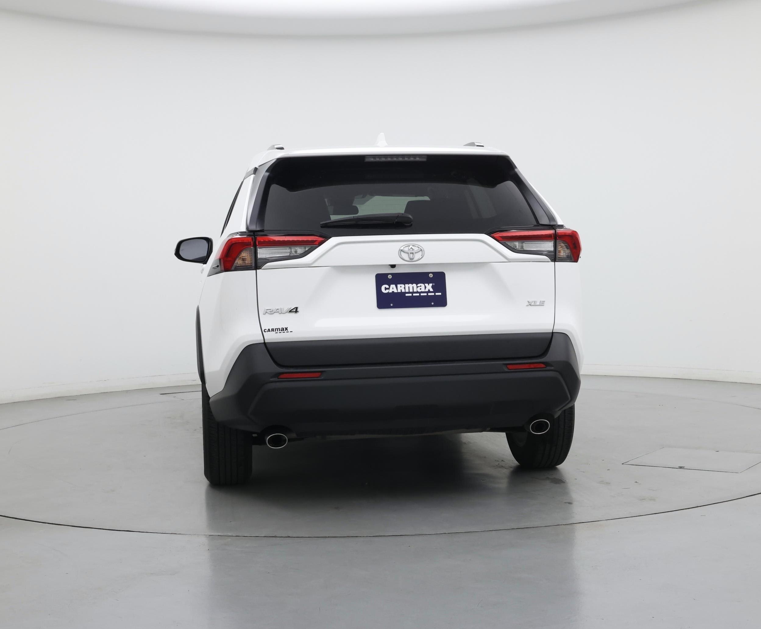 Thumbnail: 2022 Toyota RAV4 - 6