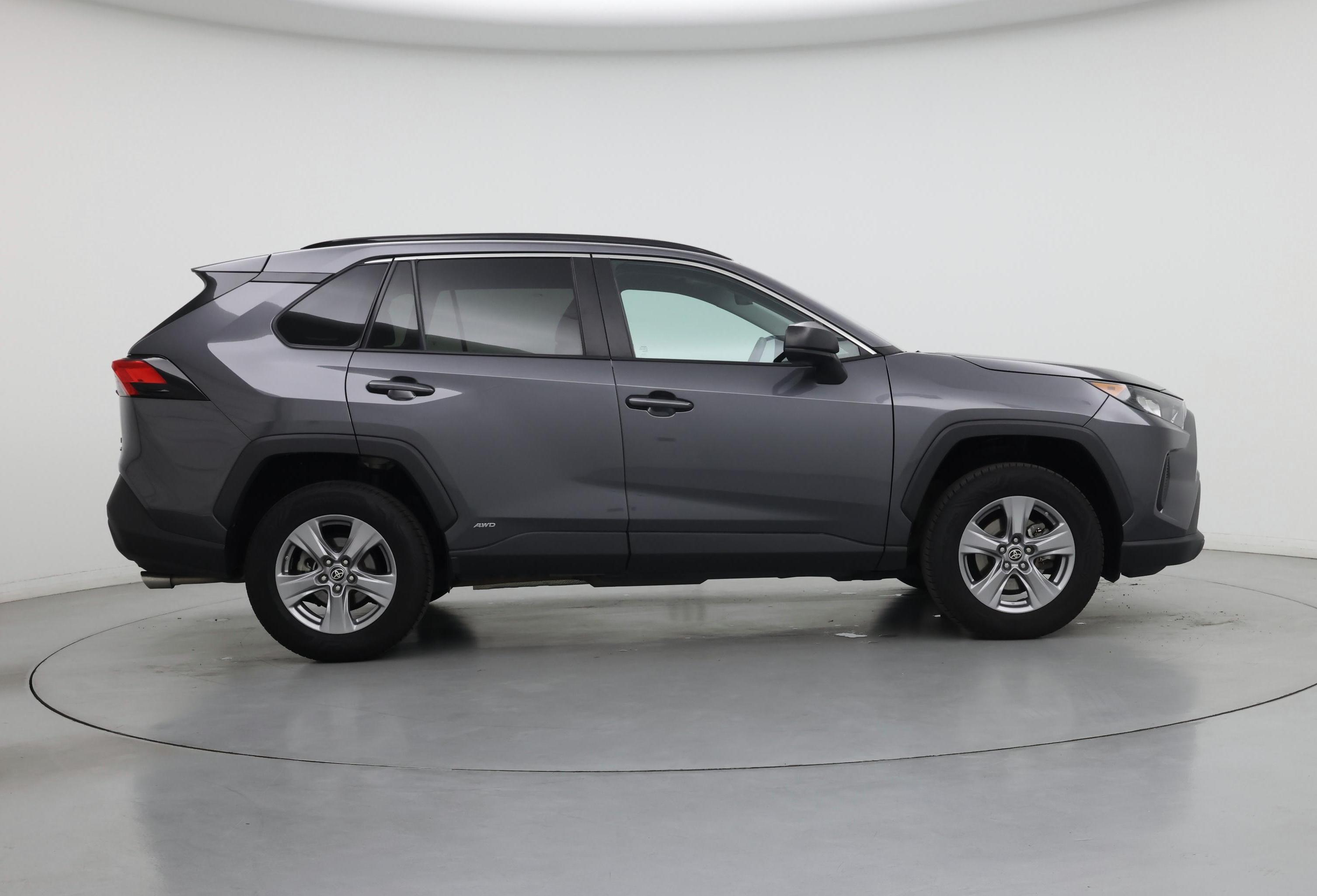 Thumbnail: 2022 Toyota RAV4 - 7
