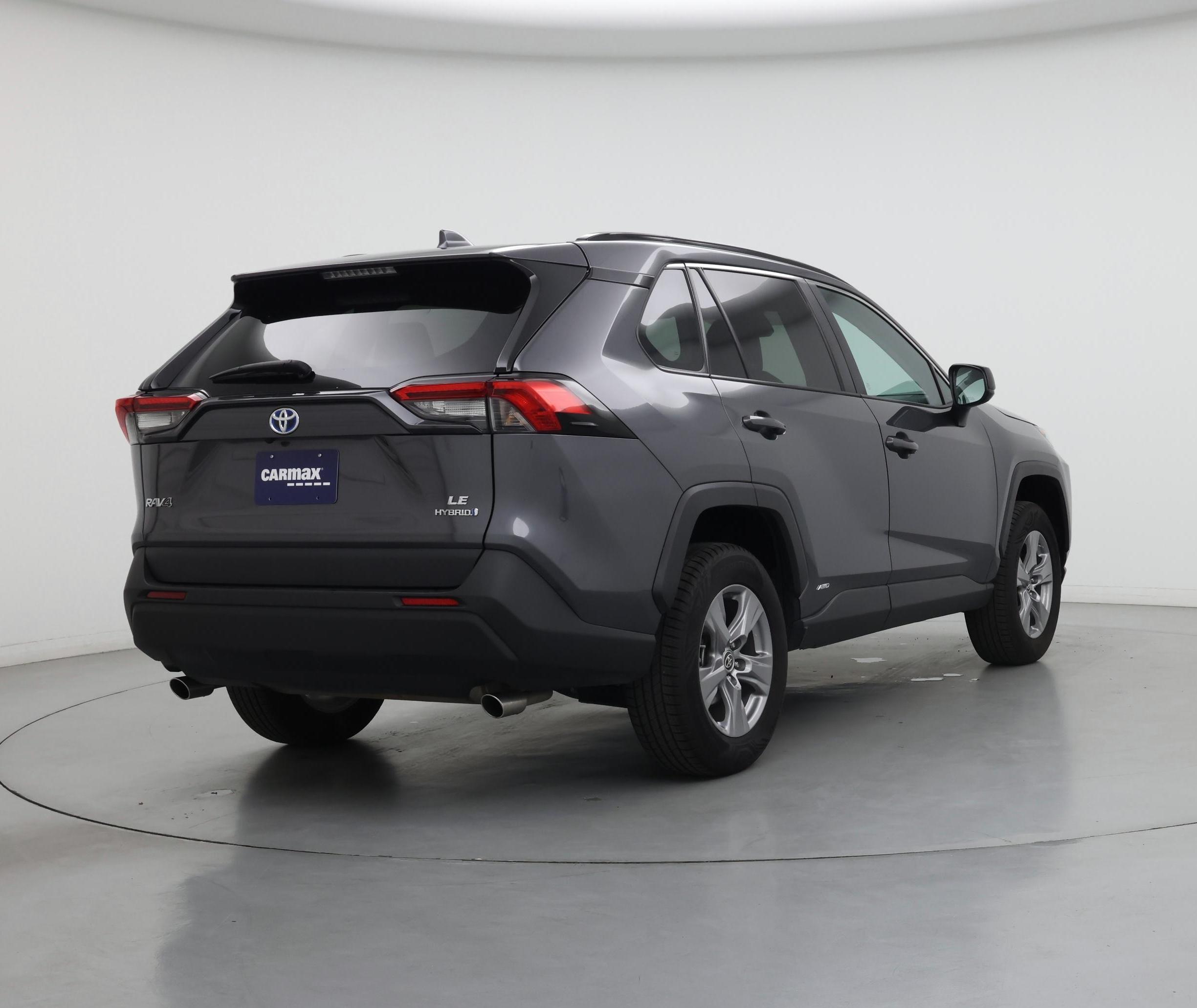 Thumbnail: 2022 Toyota RAV4 - 8