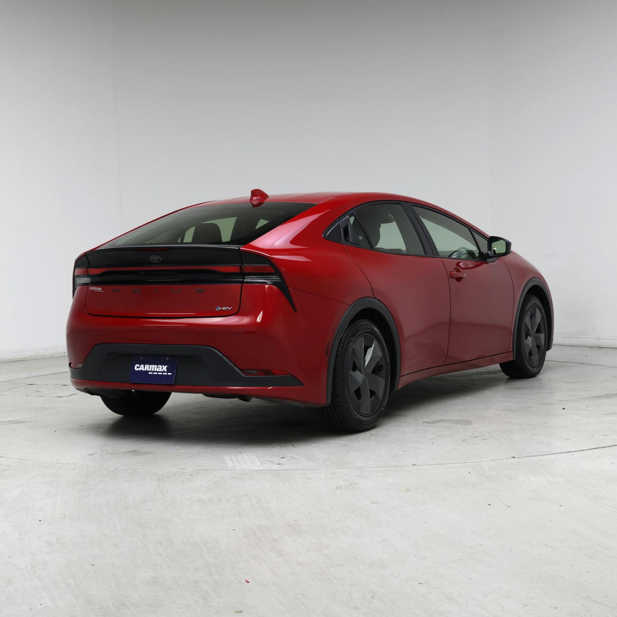 Thumbnail: 2024 Toyota Prius - 8