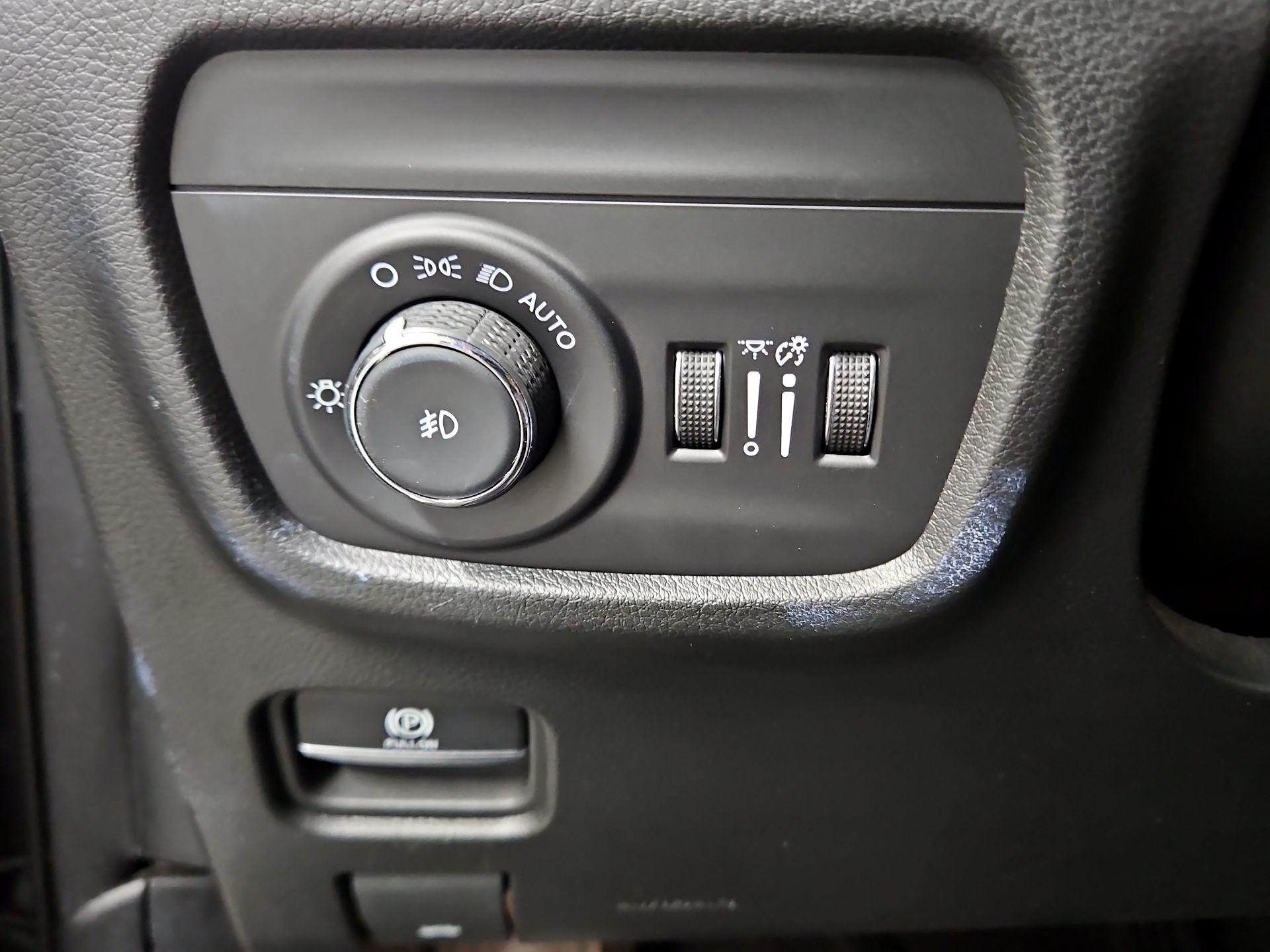 Thumbnail: 2024 Jeep Grand Cherokee L - 13