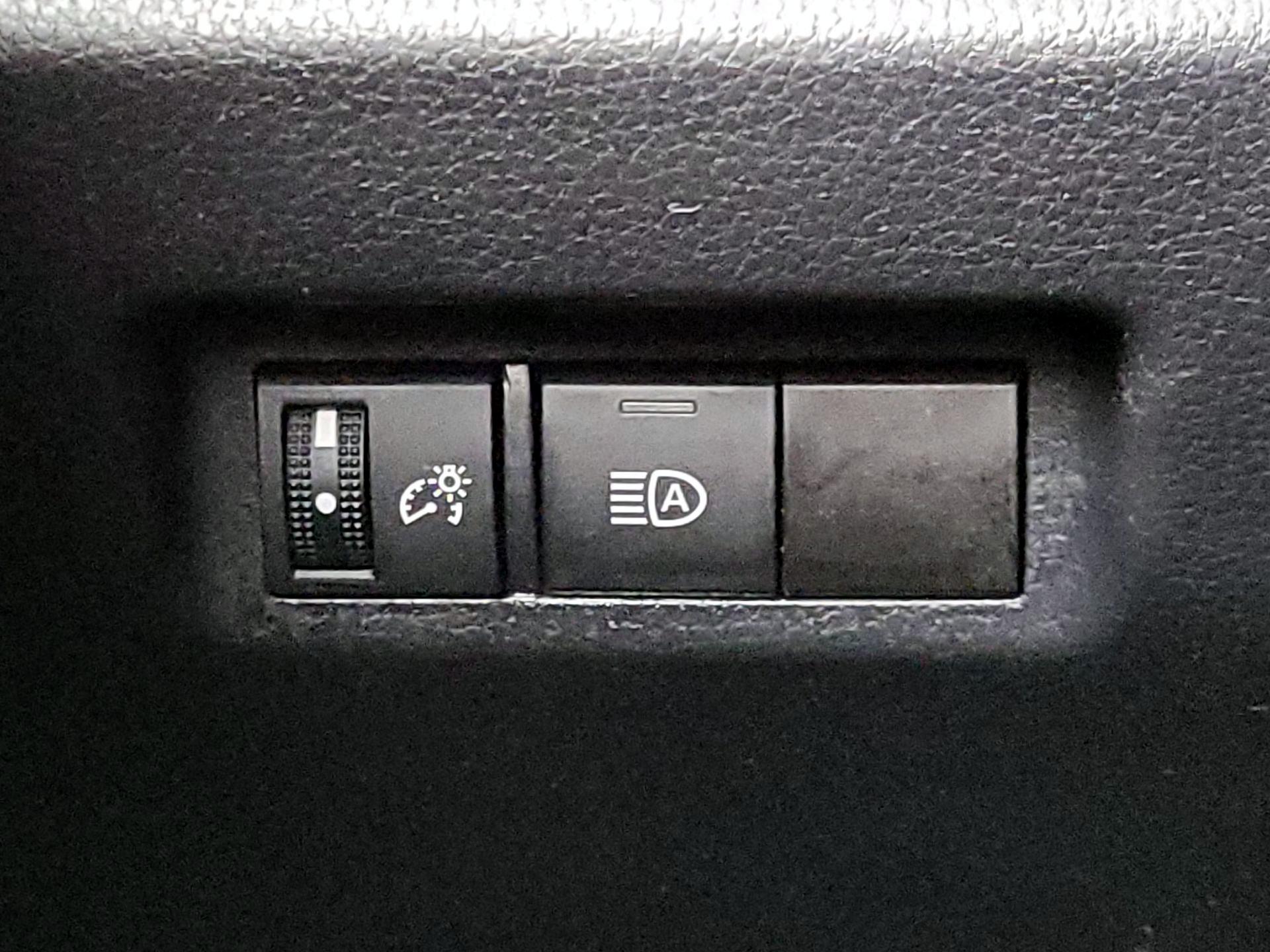 Thumbnail: 2024 Toyota RAV4 - 13