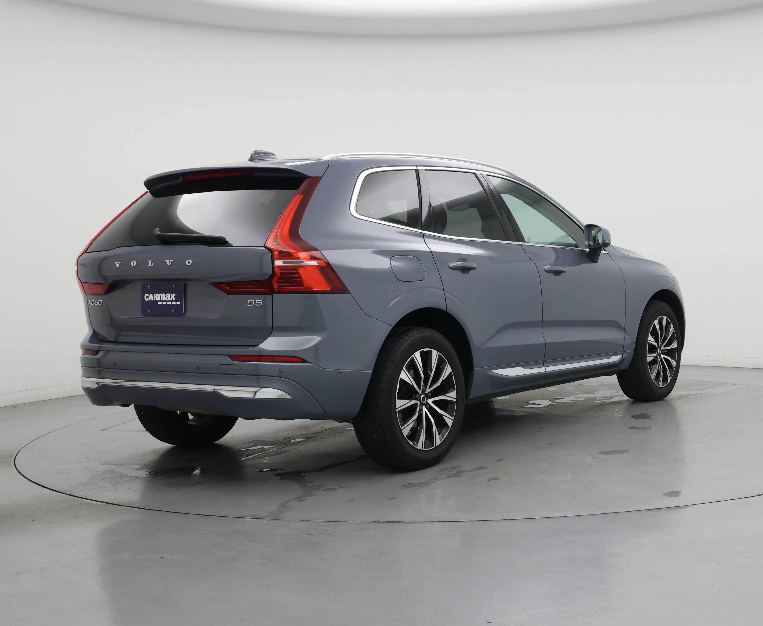 Thumbnail: 2023 Volvo XC60 - 8