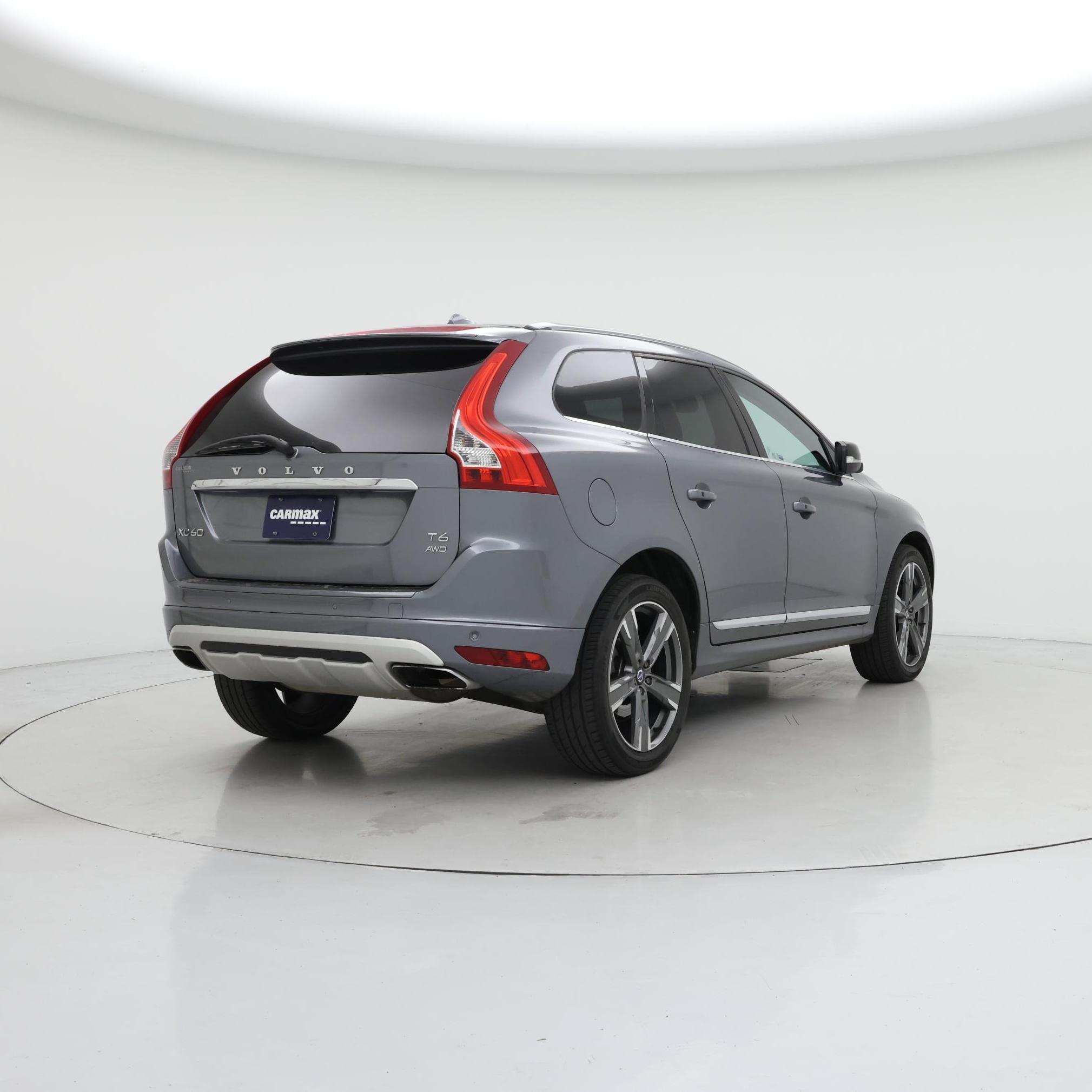 Thumbnail: 2017 Volvo XC60 - 8