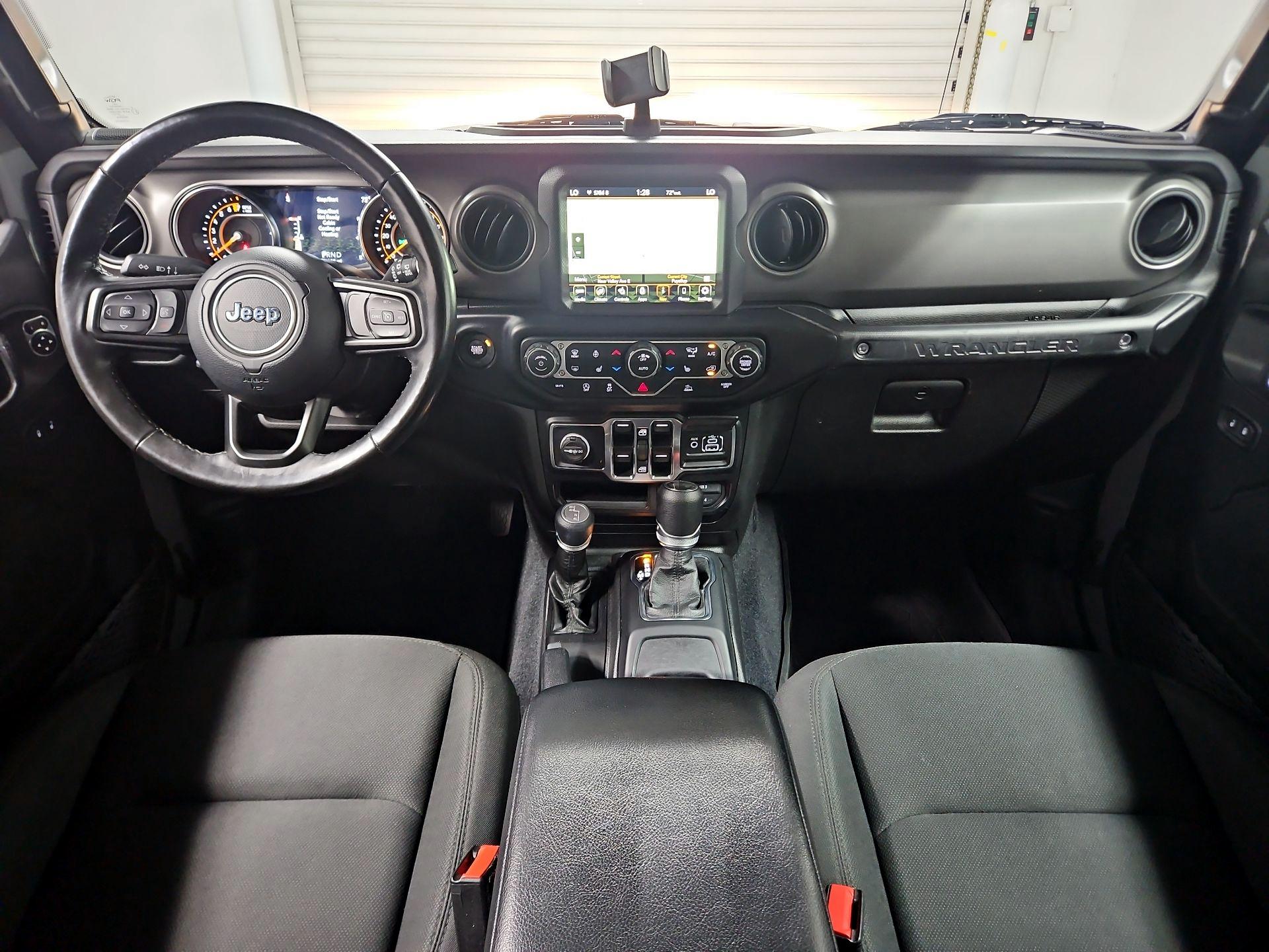 Thumbnail: 2022 Jeep Wrangler - 9