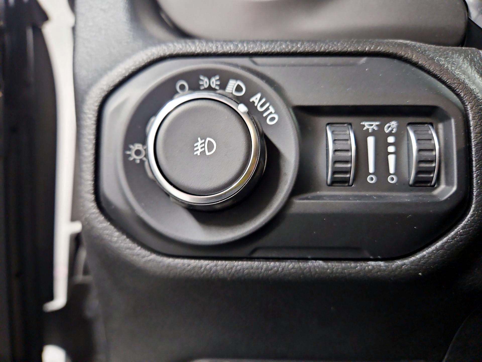 Thumbnail: 2022 Jeep Wrangler - 13