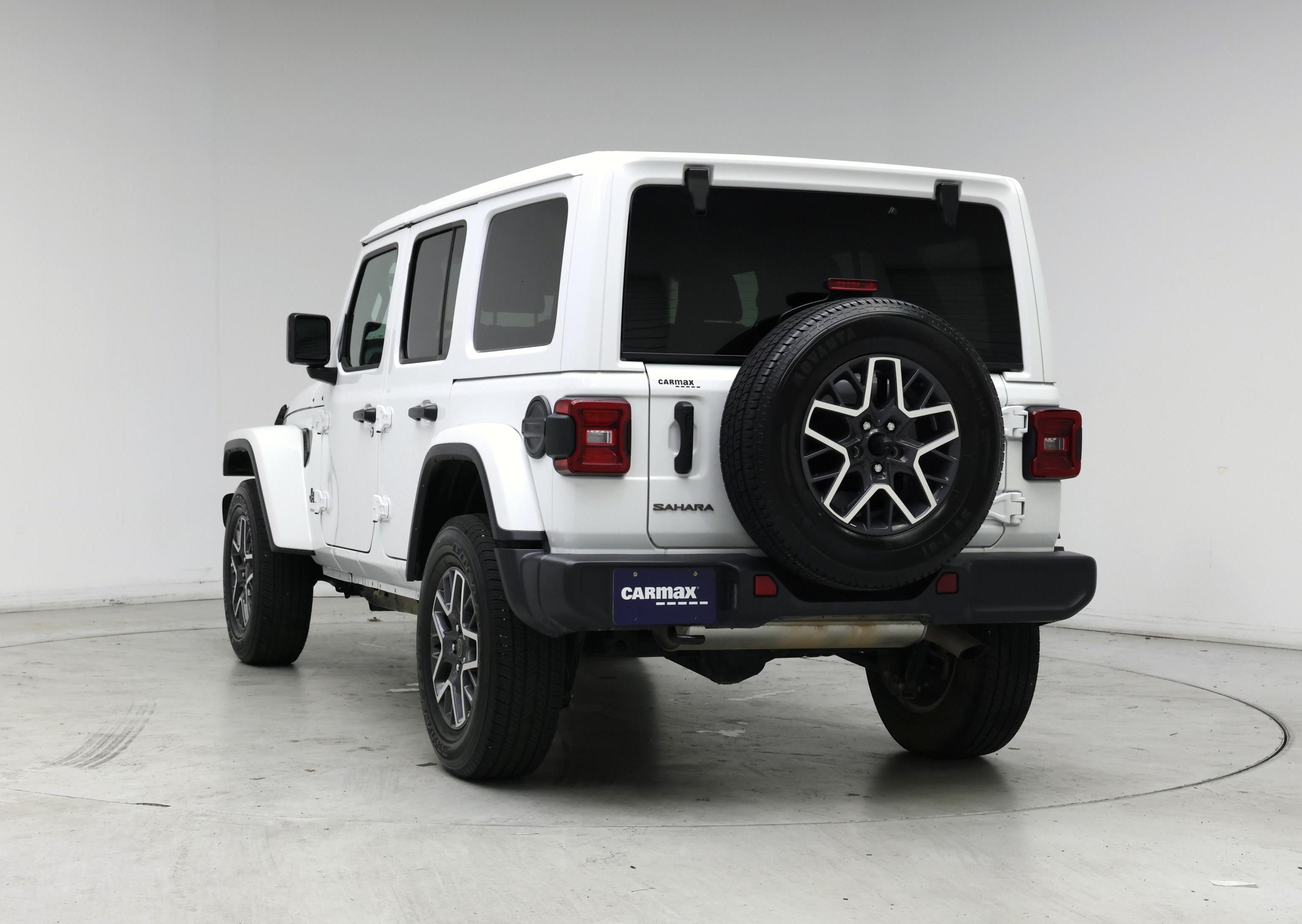 Thumbnail: 2025 Jeep Wrangler - 6