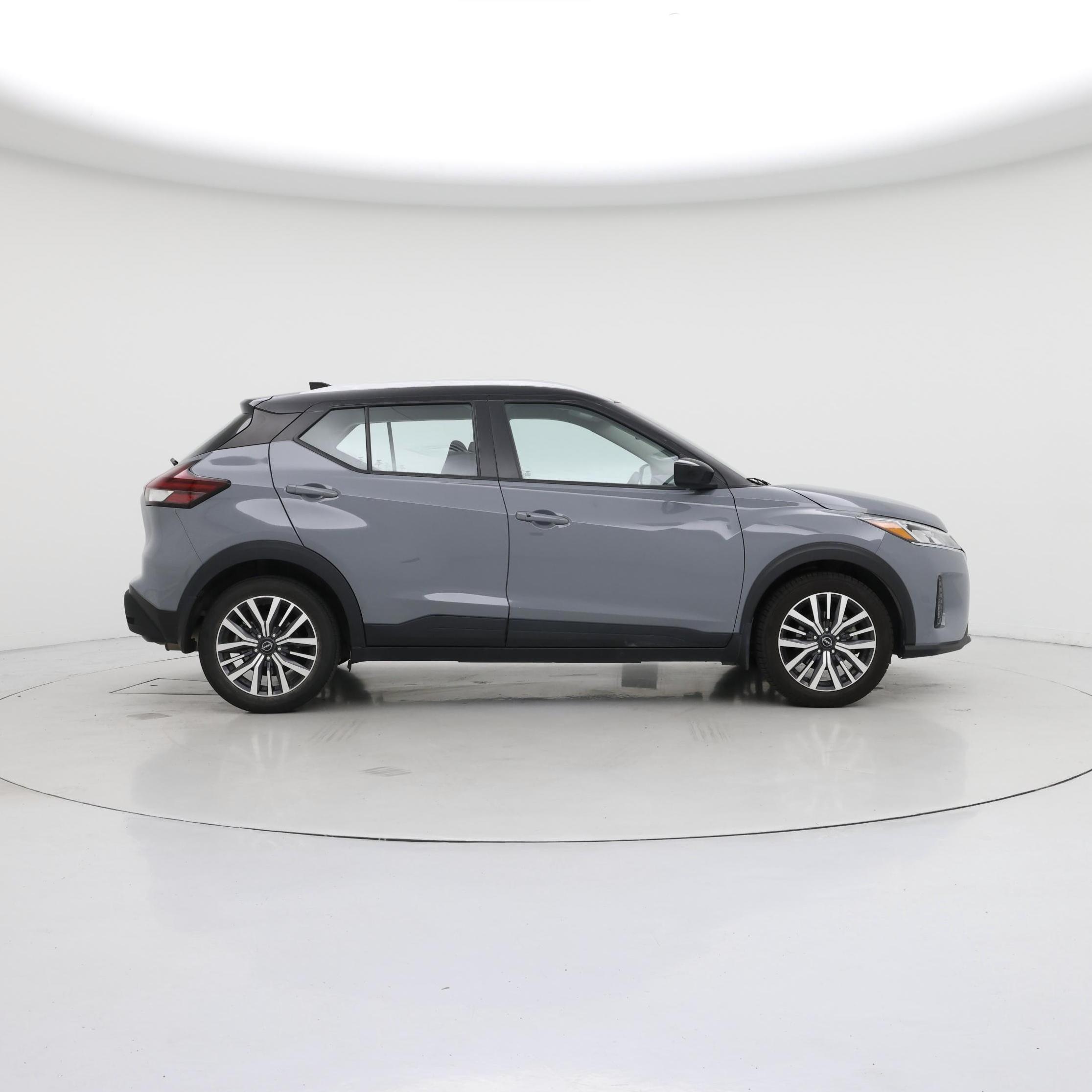 Thumbnail: 2023 Nissan Kicks - 7
