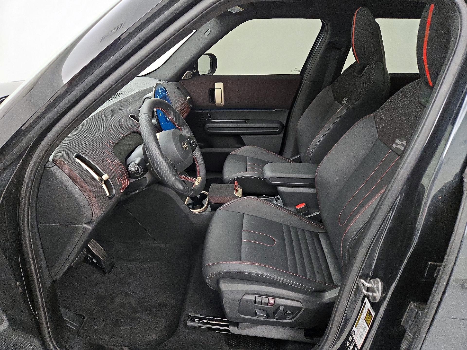 Thumbnail: 2025 MINI Cooper Countryman - 11