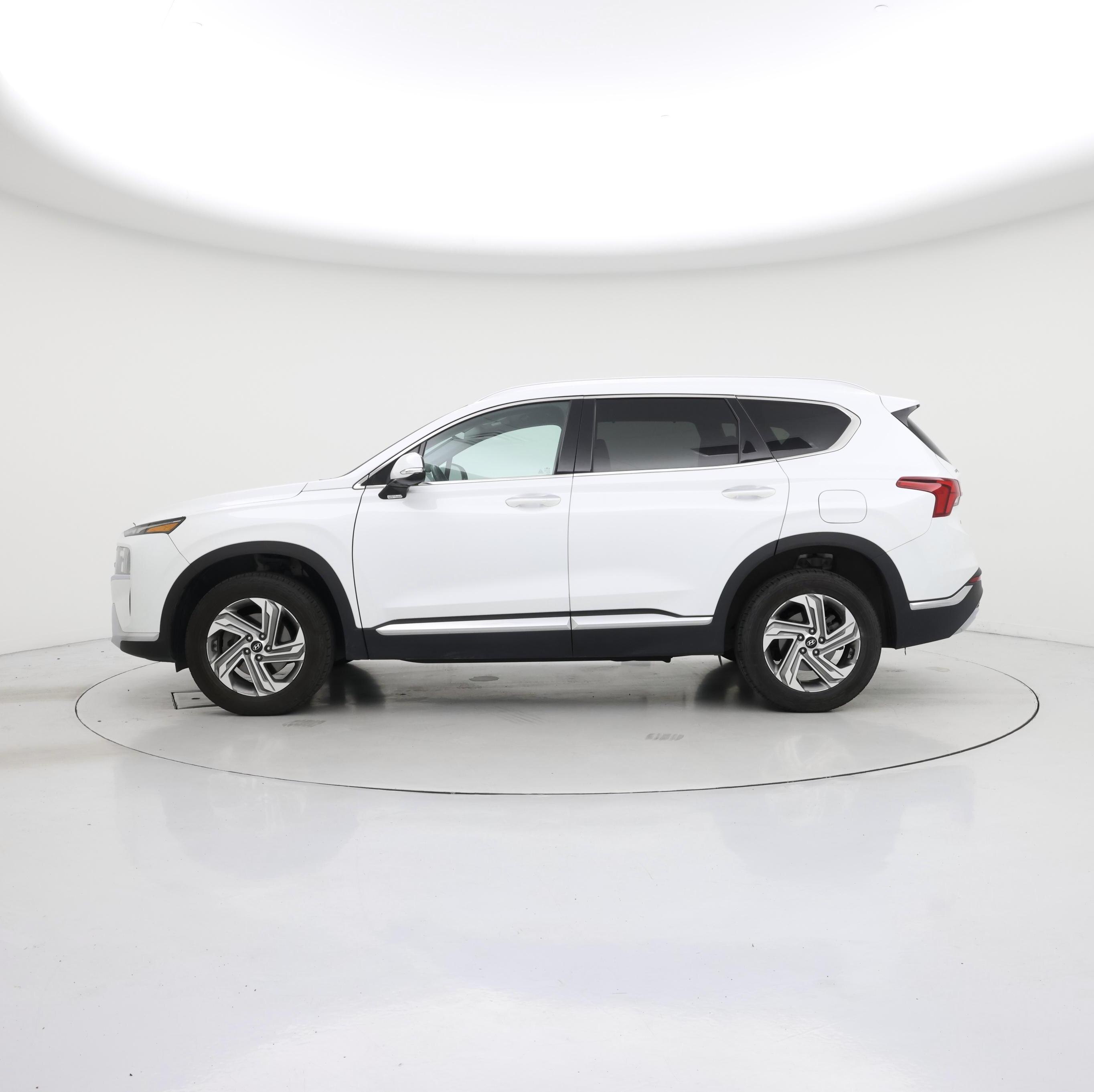 Thumbnail: 2021 Hyundai Santa Fe - 3