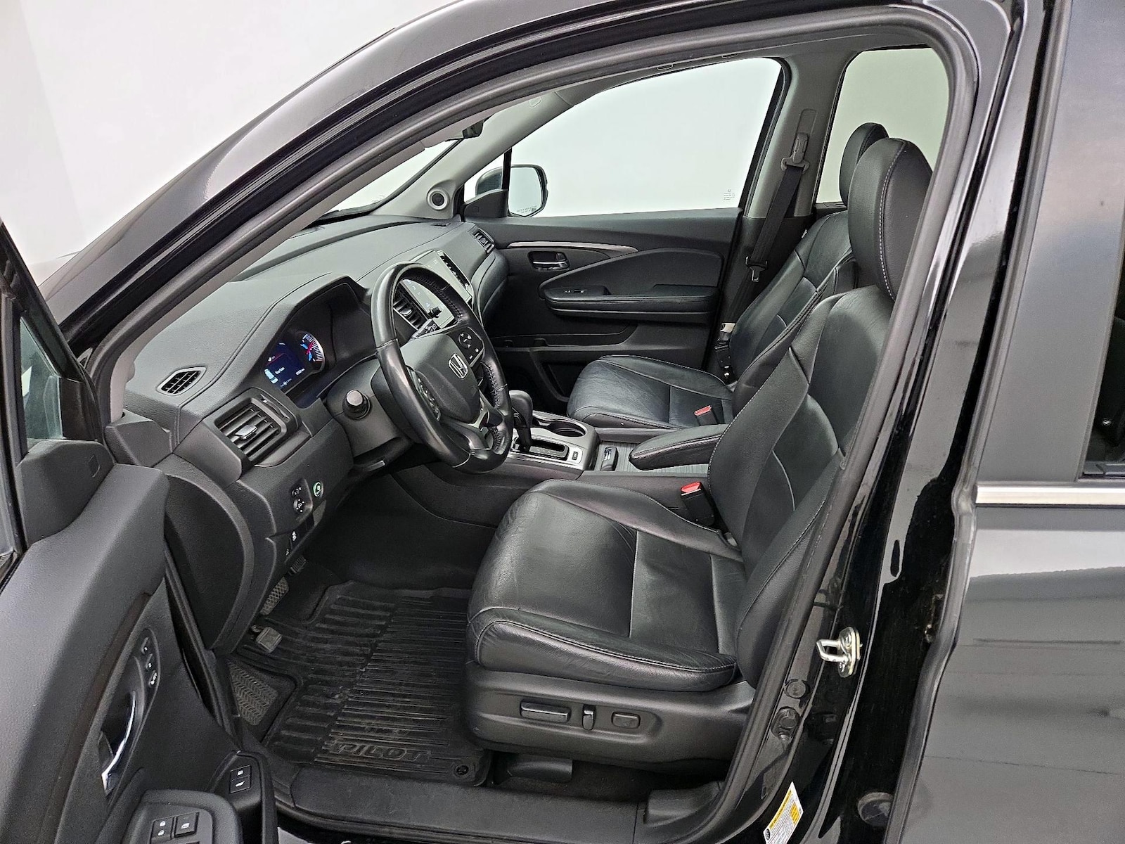 2019 Honda Pilot EX-L - Photo 12