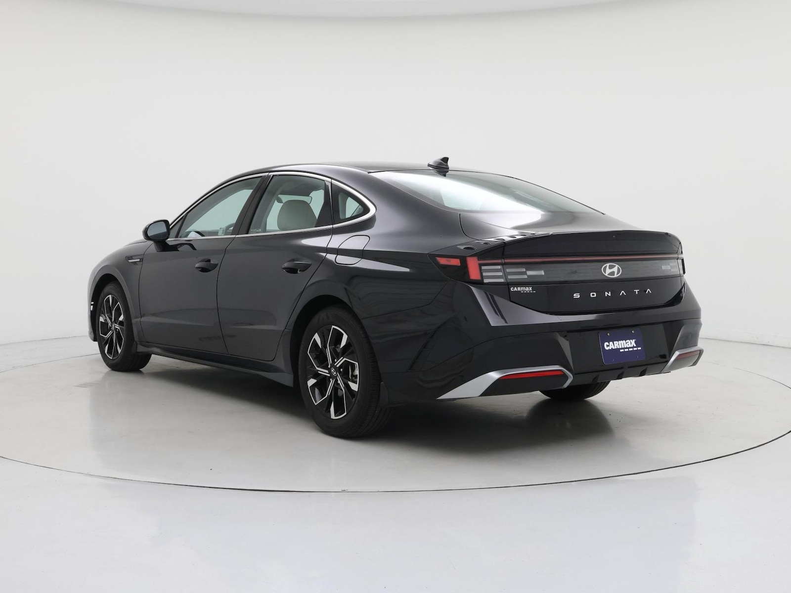 2025 Hyundai Sonata SEL - Photo 3