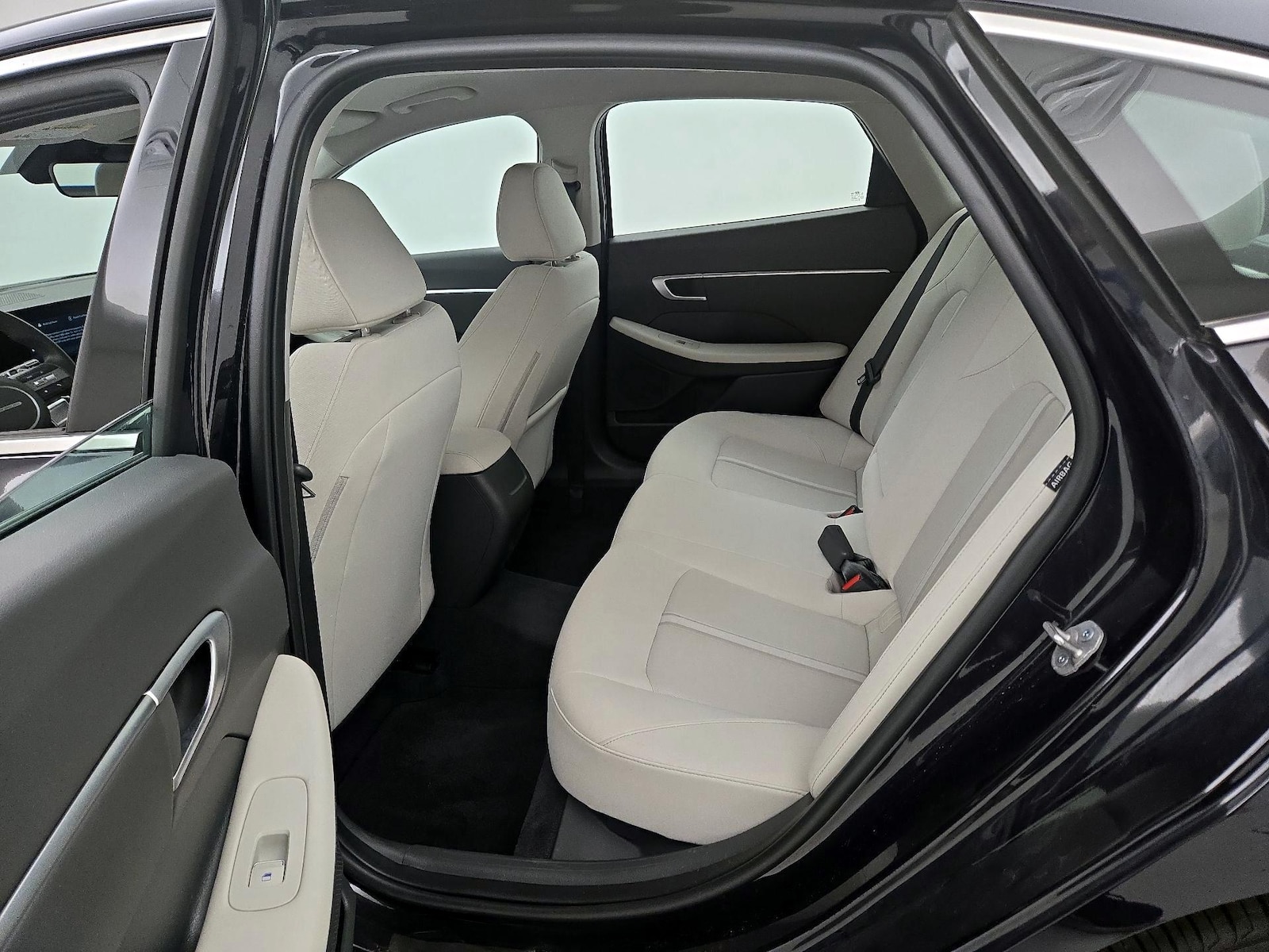 2025 Hyundai Sonata SEL - Photo 20