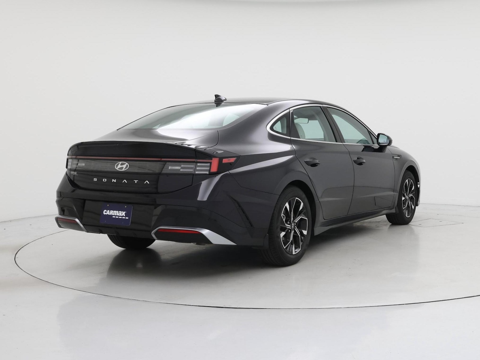 2025 Hyundai Sonata SEL - Photo 9