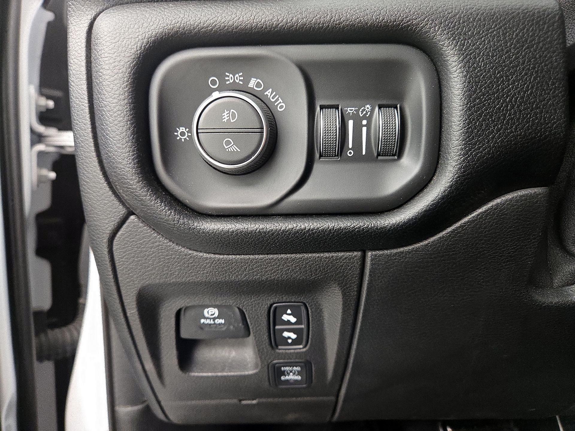Thumbnail: 2022 RAM 1500 - 13