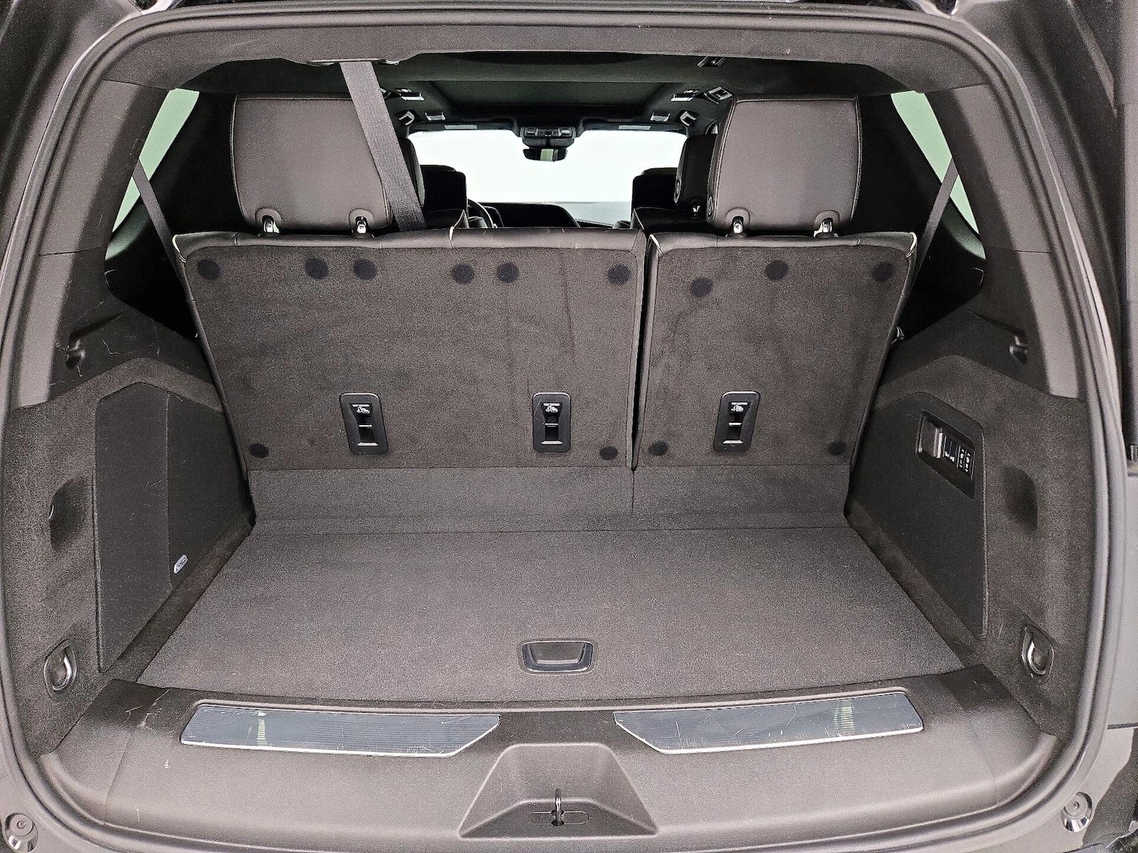 2024 Cadillac Escalade V-Series - Photo 24