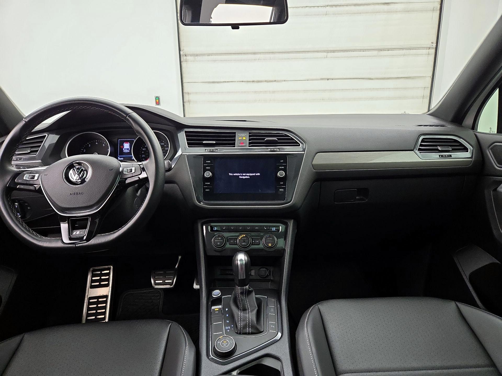 Thumbnail: 2021 Volkswagen Tiguan - 9