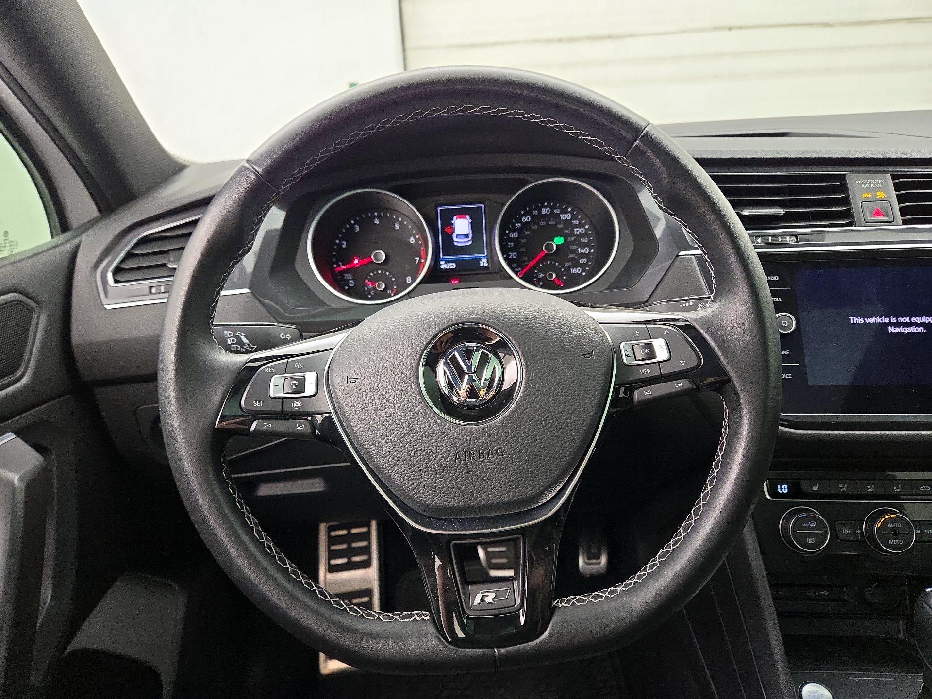 Thumbnail: 2021 Volkswagen Tiguan - 10