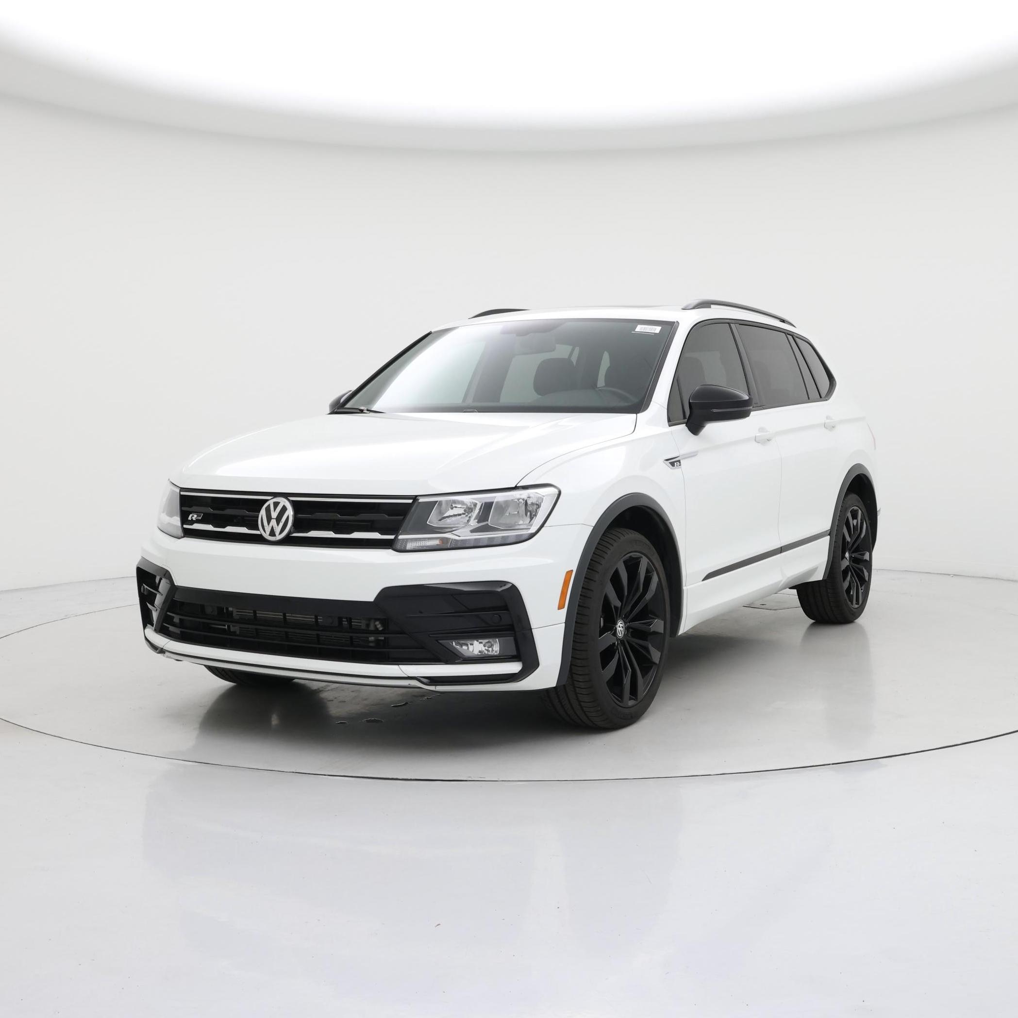 Thumbnail: 2021 Volkswagen Tiguan - 4