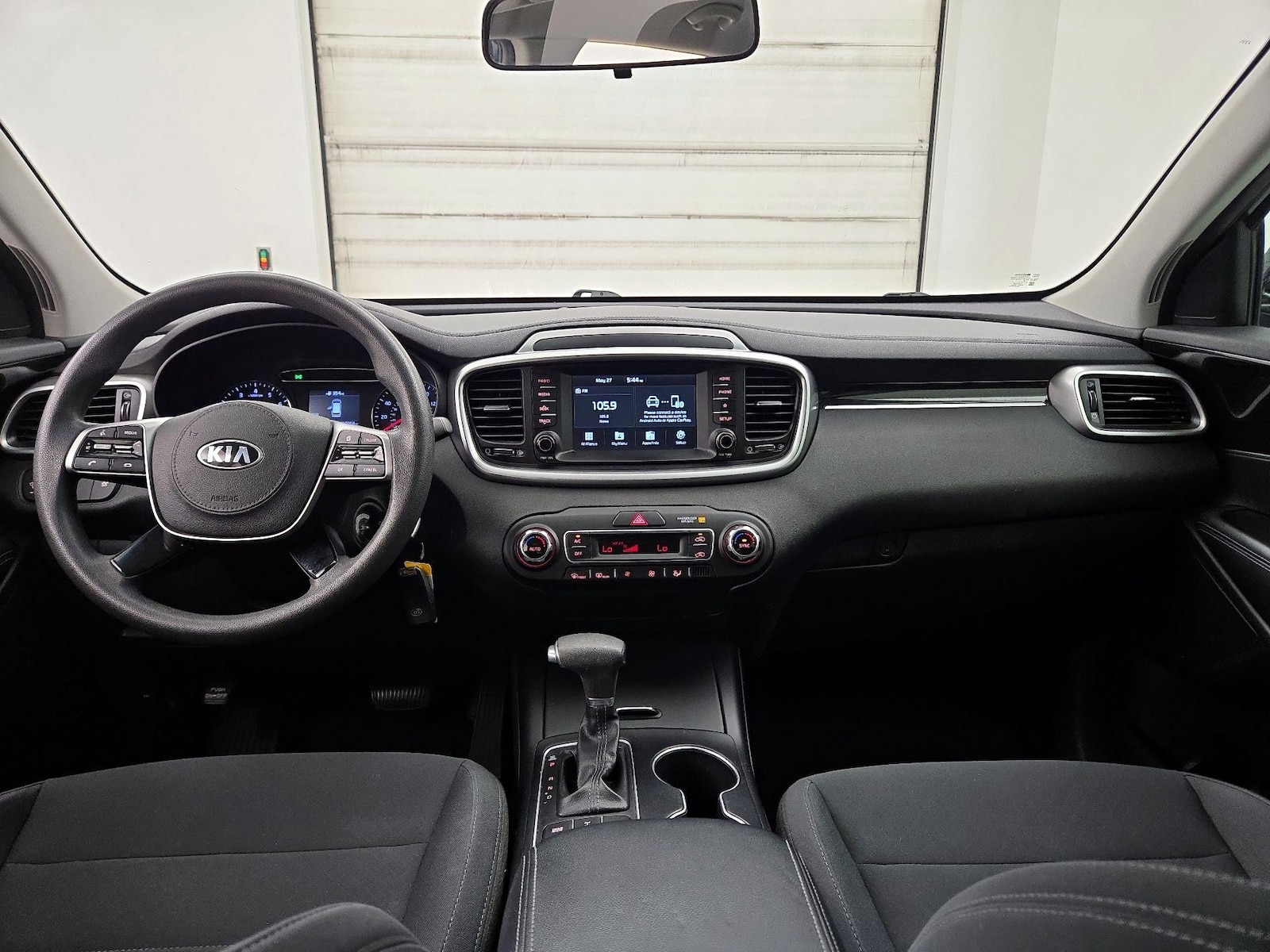 2019 Kia Sorento LX - Photo 10