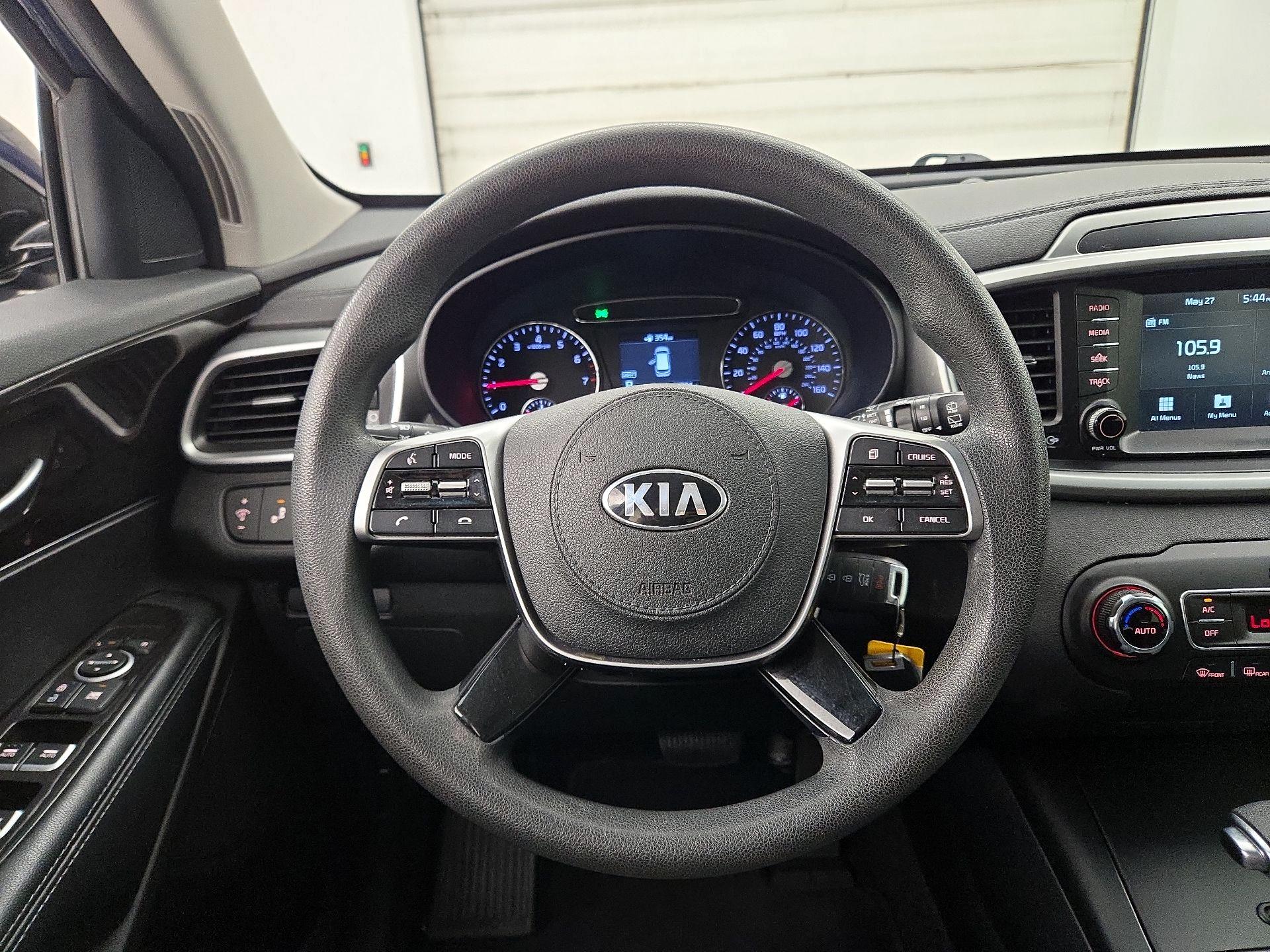 Thumbnail: 2019 Kia Sorento - 10
