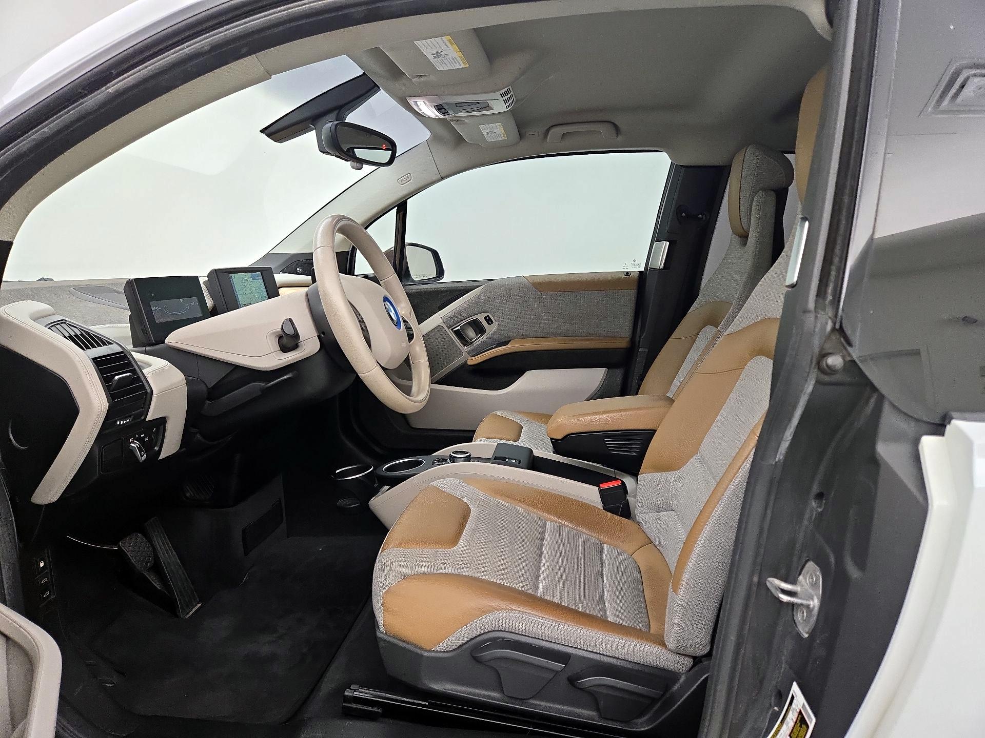 Thumbnail: 2017 BMW i3 - 11