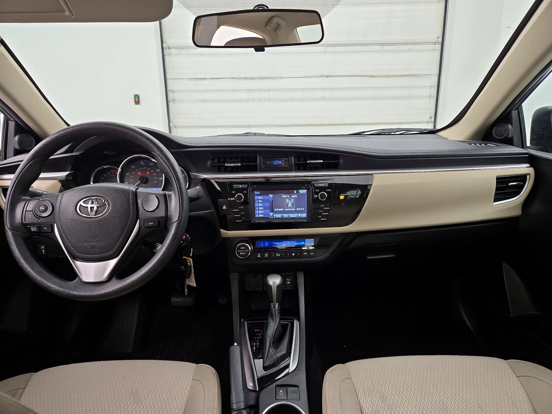 Thumbnail: 2014 Toyota Corolla - 9