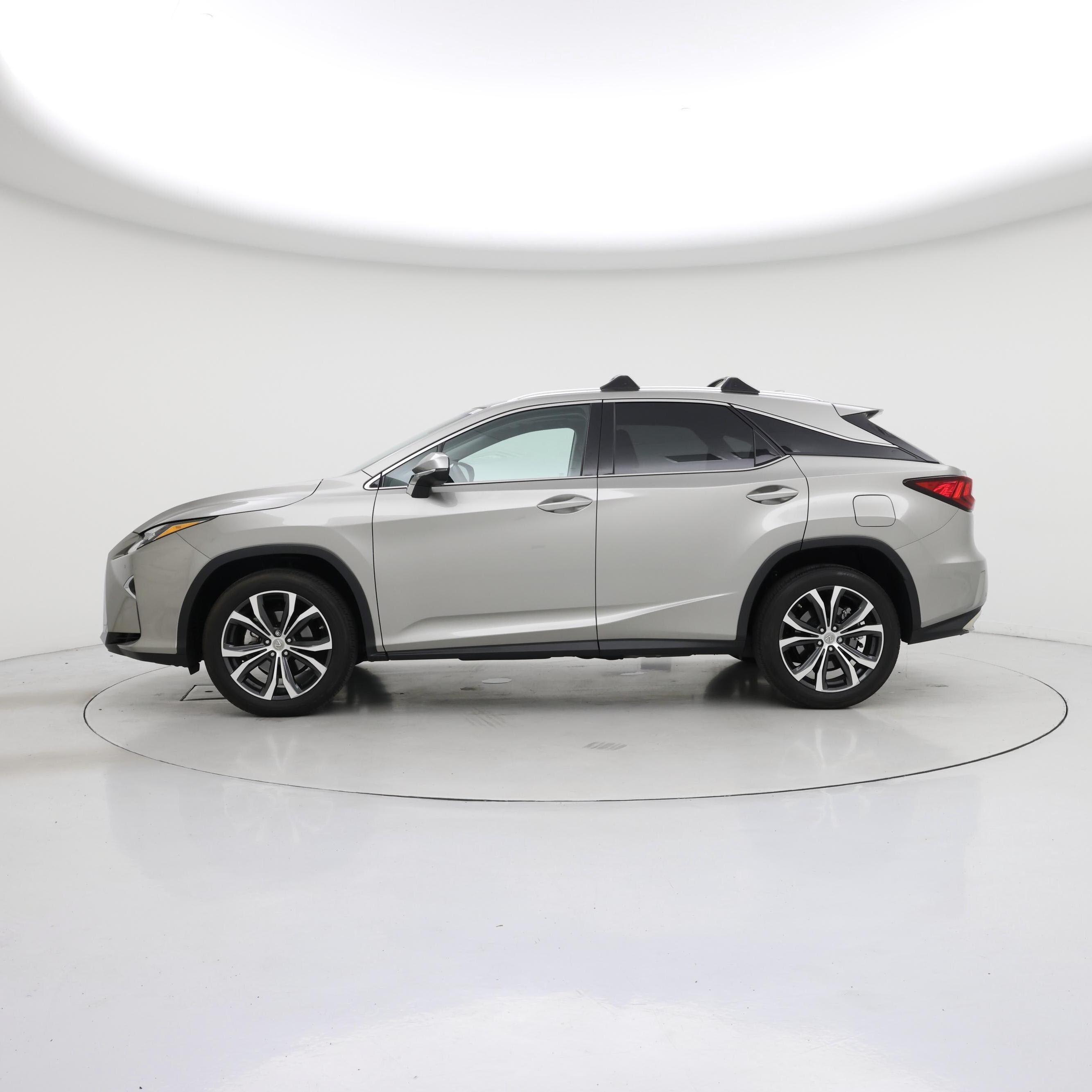 Thumbnail: 2017 Lexus RX - 3