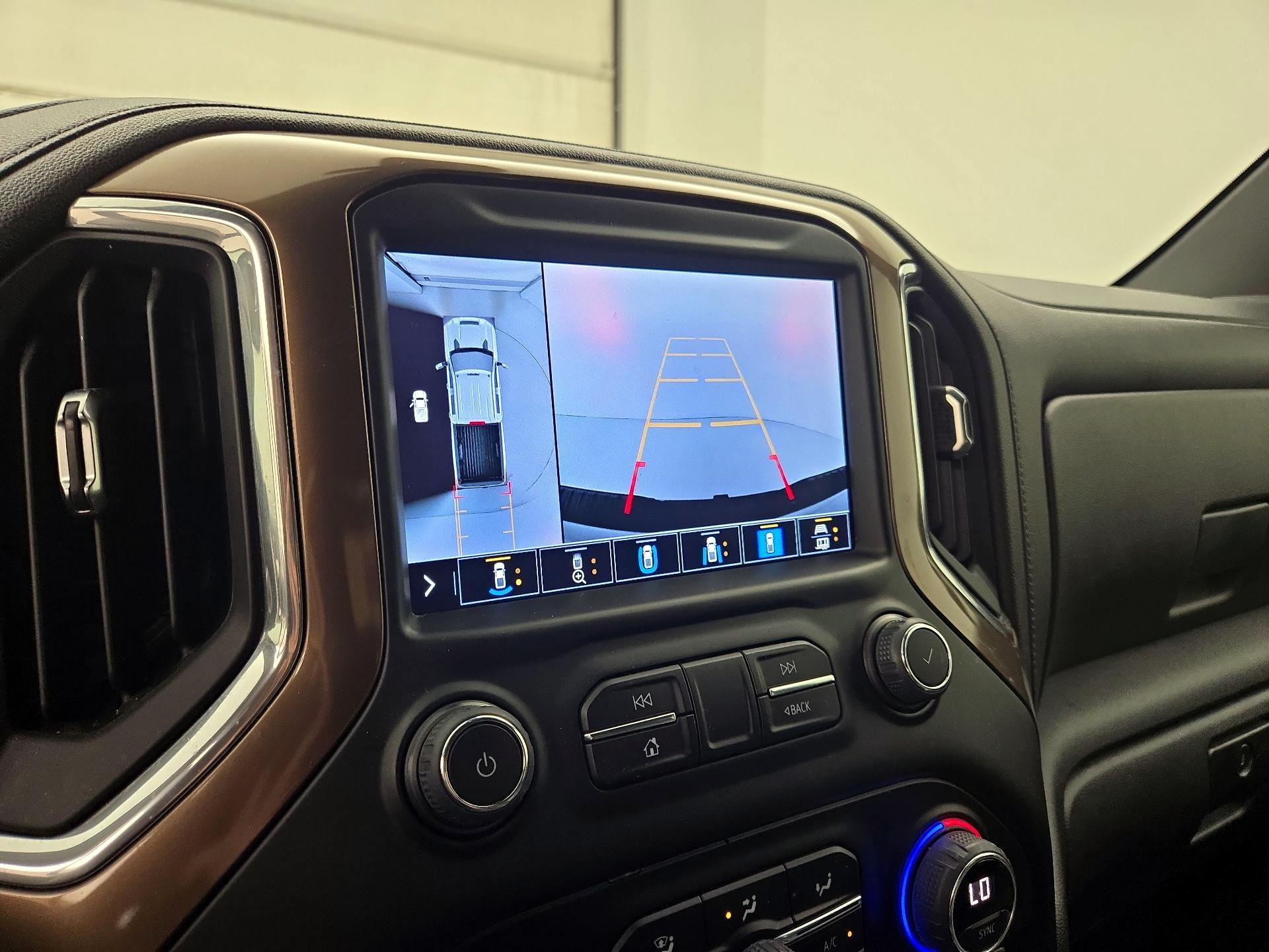 Thumbnail: 2022 Chevrolet Silverado 3500 - 15