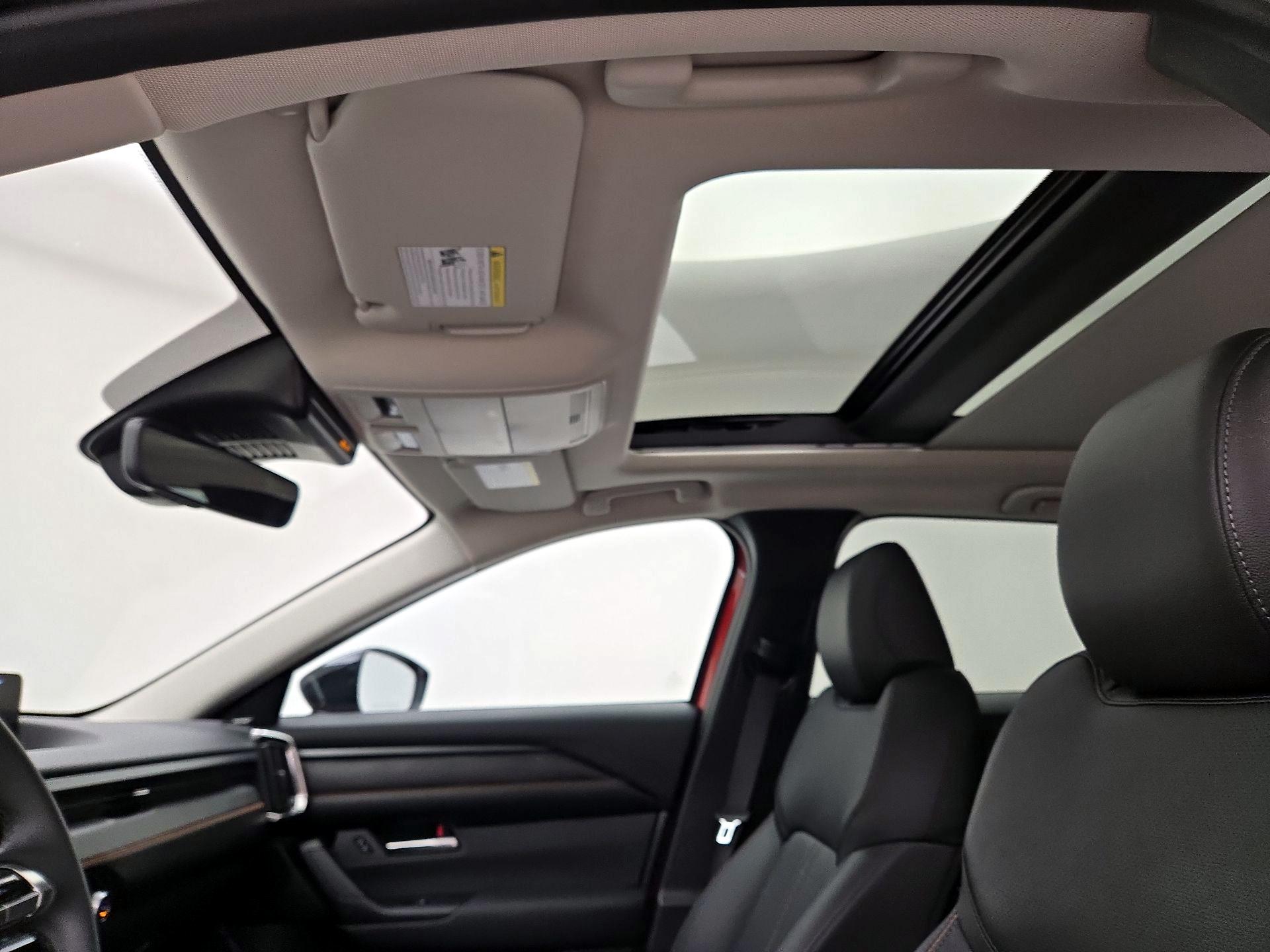 Thumbnail: 2025 Mazda CX-50 - 19