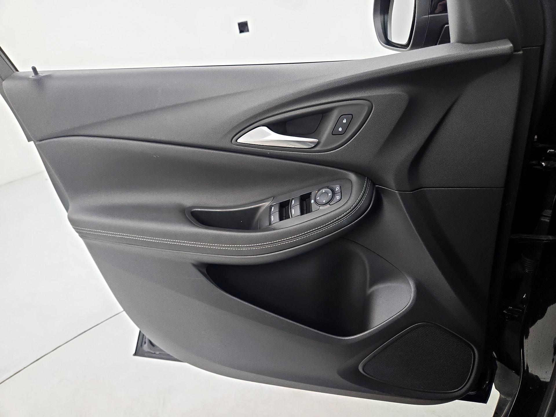 Thumbnail: 2025 Buick Encore GX - 12