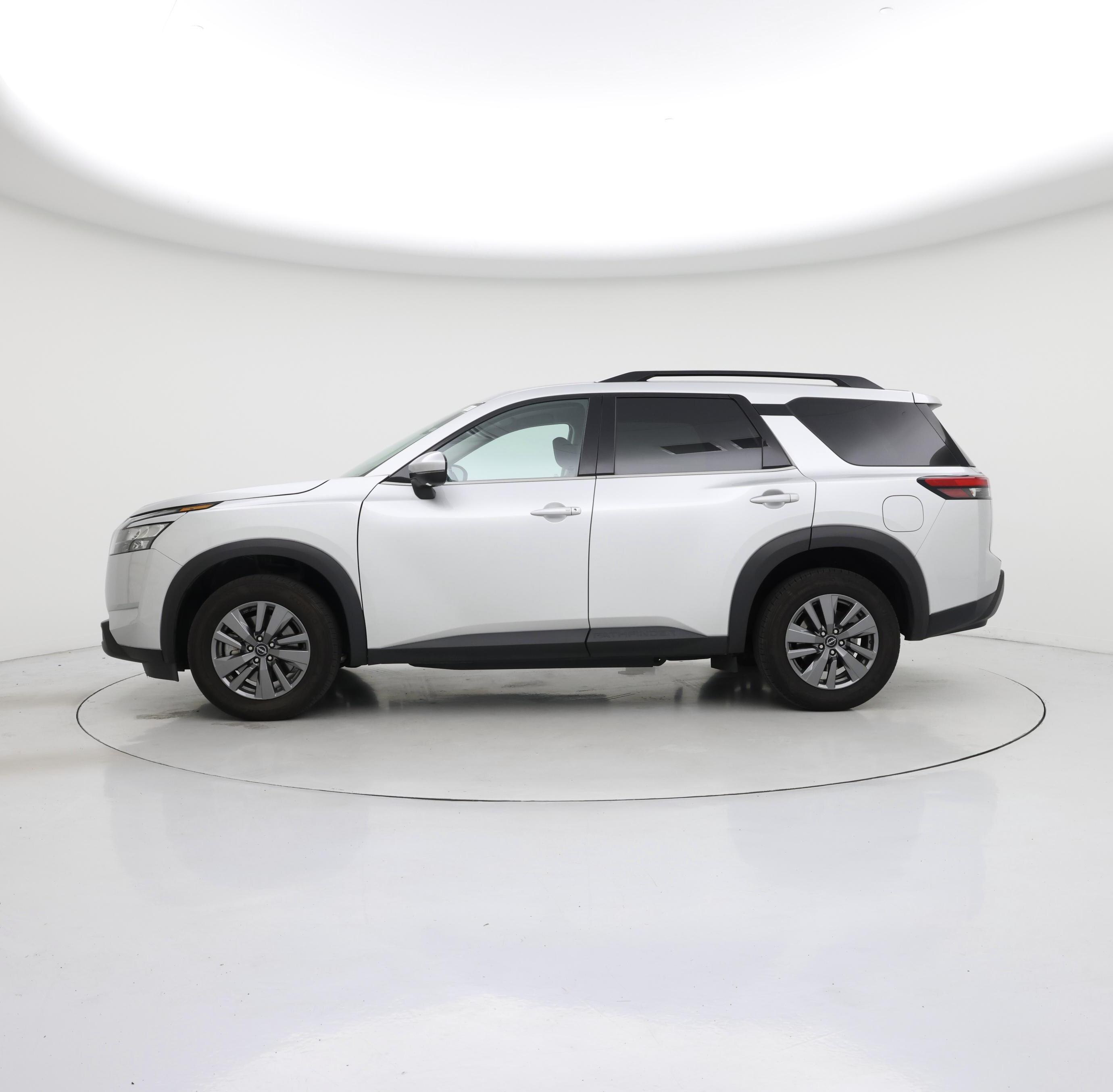 Thumbnail: 2025 Nissan Pathfinder - 3