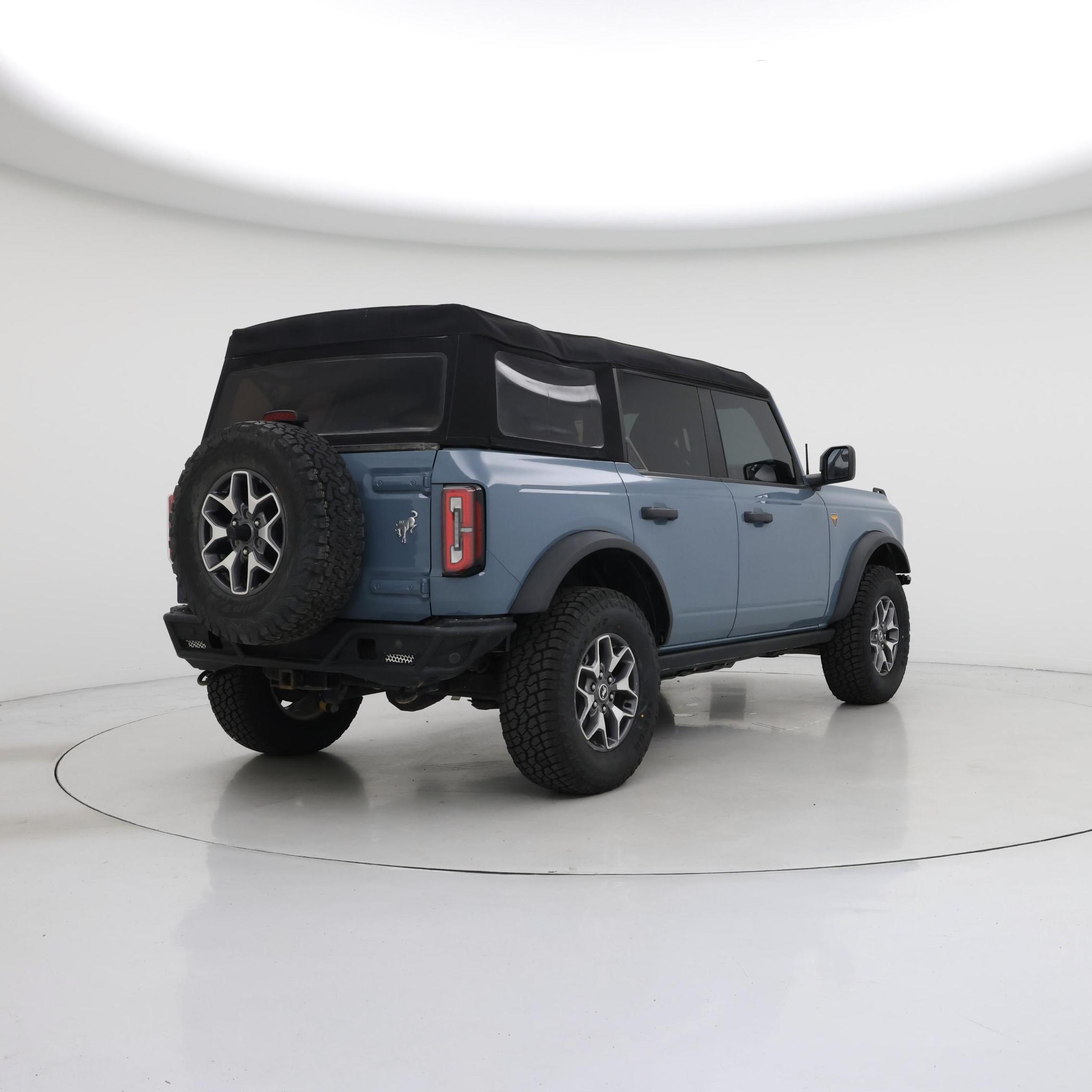Thumbnail: 2023 Ford Bronco - 8