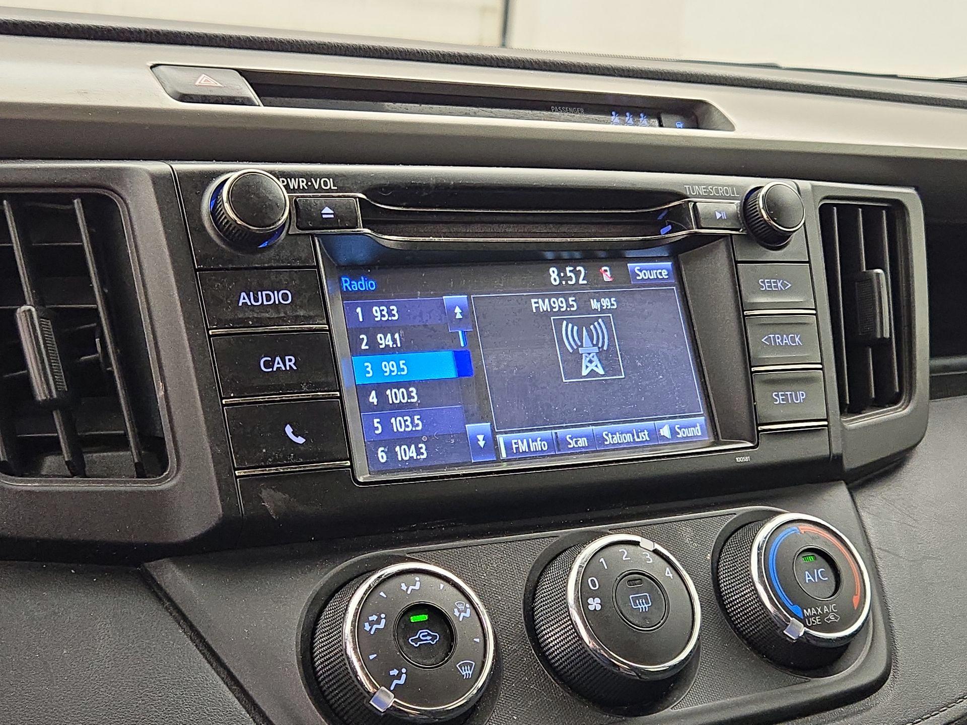 Thumbnail: 2017 Toyota RAV4 - 15