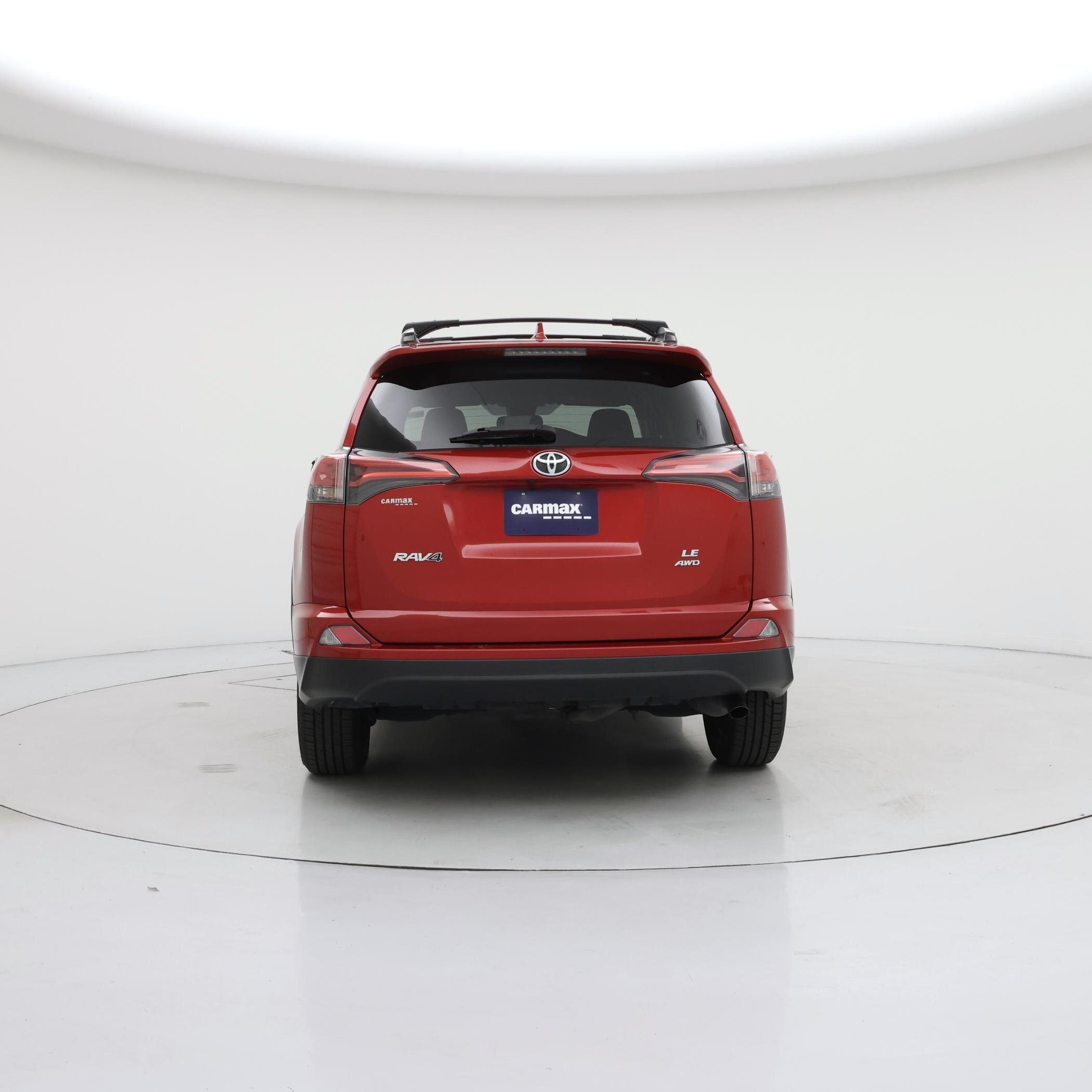Thumbnail: 2017 Toyota RAV4 - 6