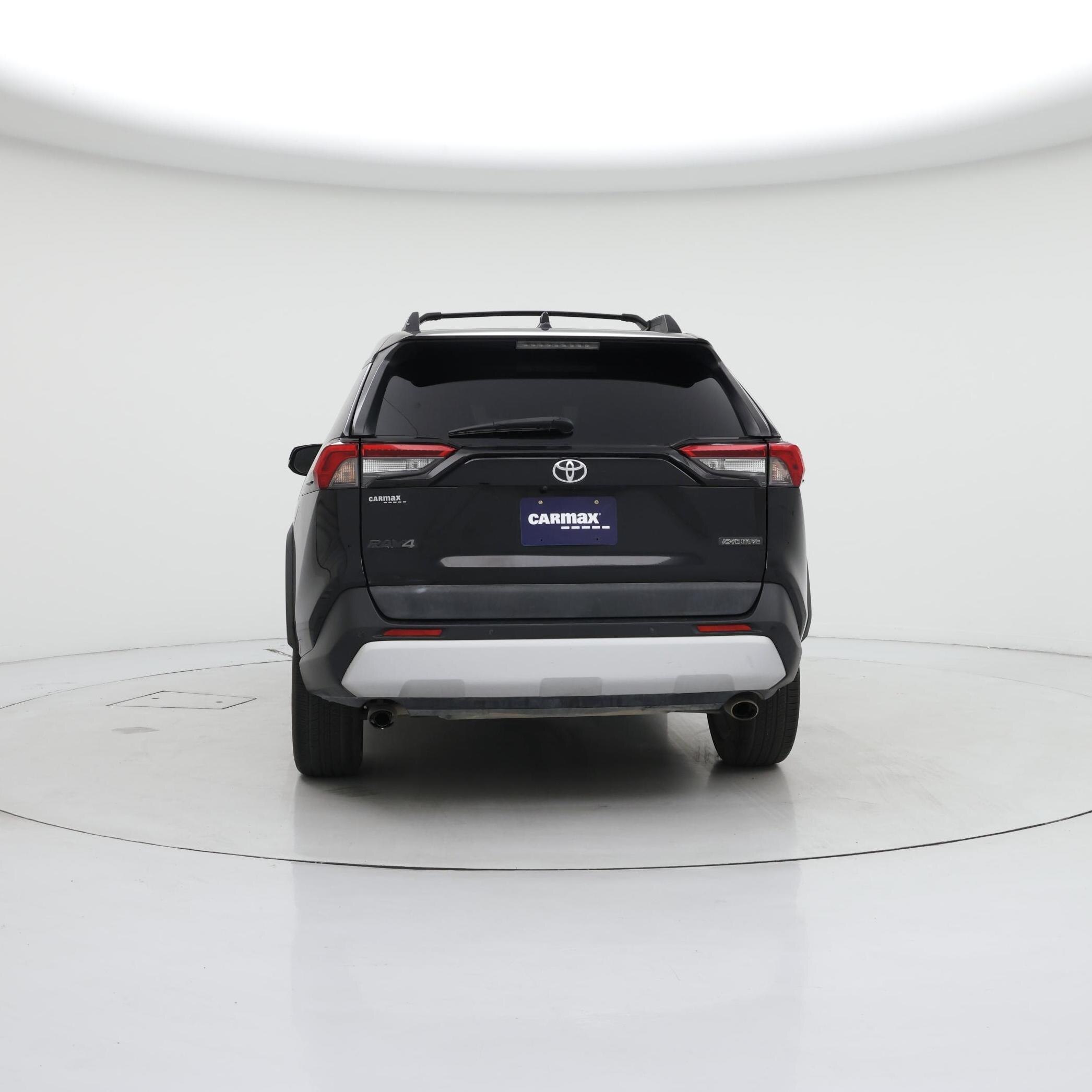 Thumbnail: 2019 Toyota RAV4 - 6