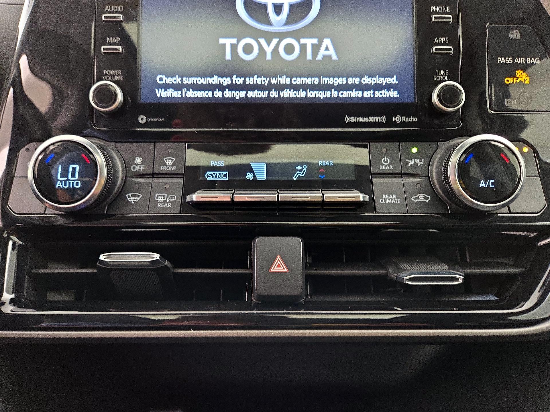 Thumbnail: 2022 Toyota Highlander - 16
