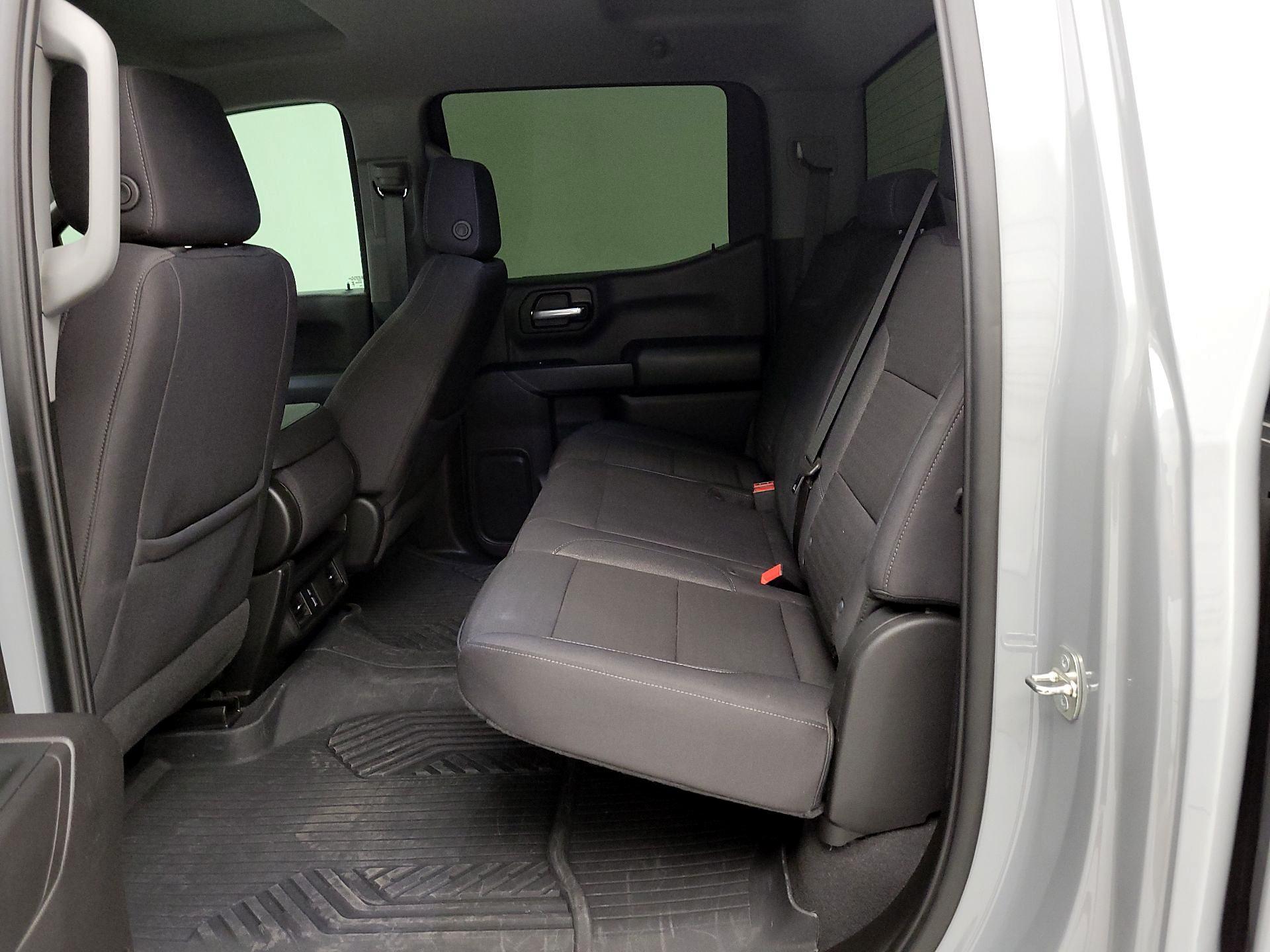 Thumbnail: 2024 Chevrolet Silverado 1500 - 19