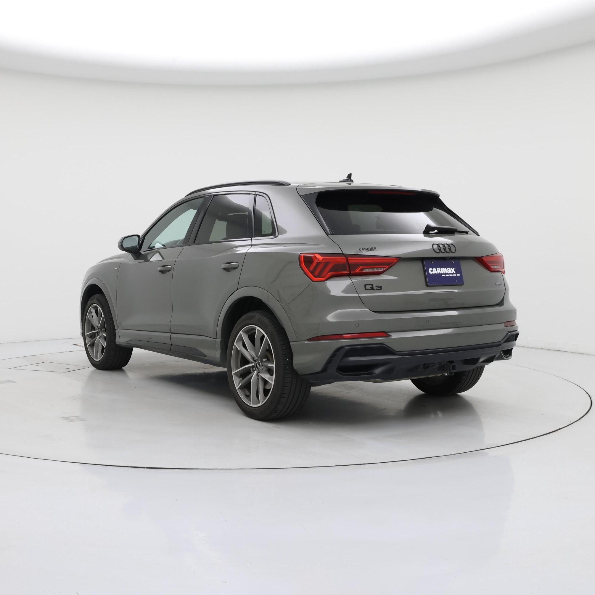 Thumbnail: 2022 Audi Q3 - 2
